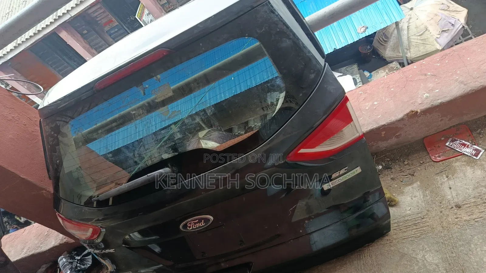 Complete Booth Ford Escape 2013