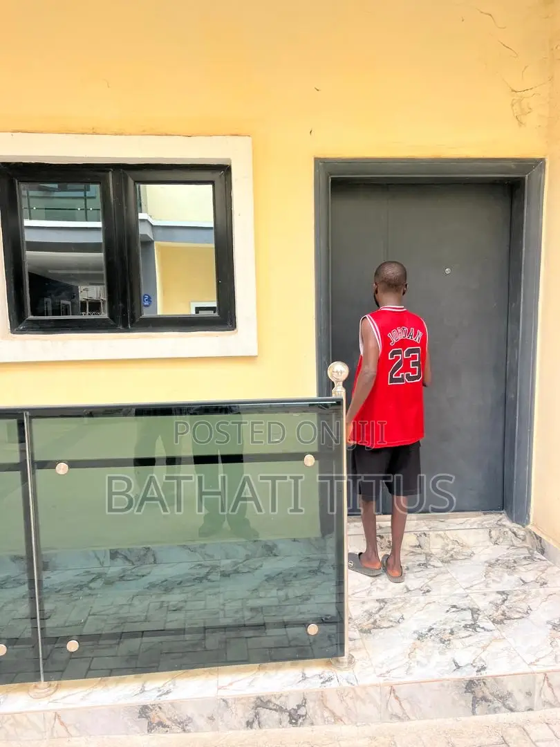 4bdrm Duplex in Mbora for rent