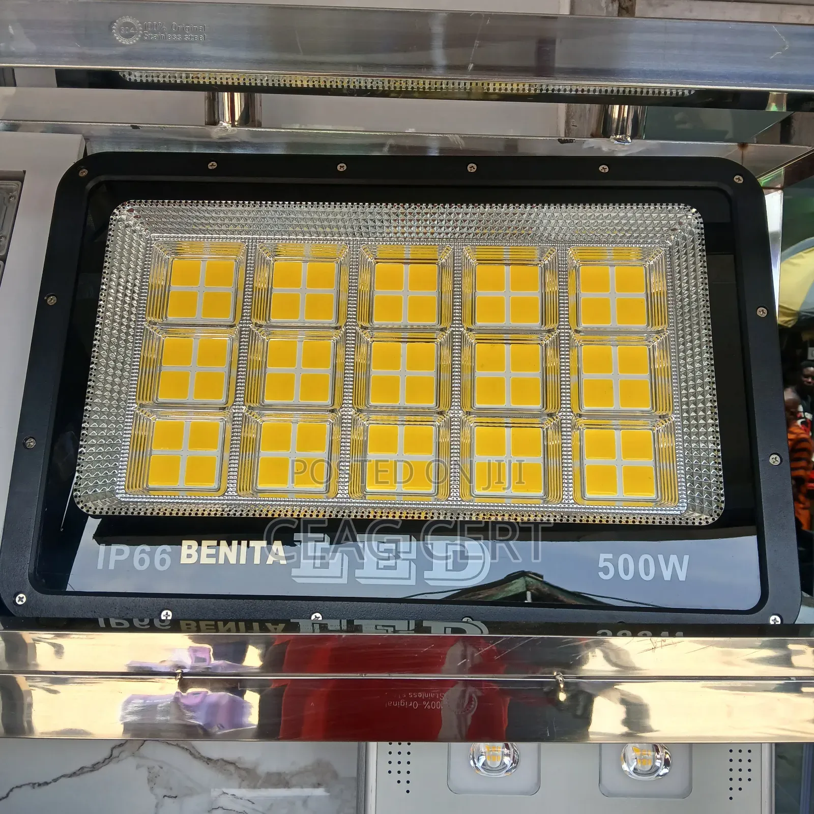 Warmwhite Flood Light