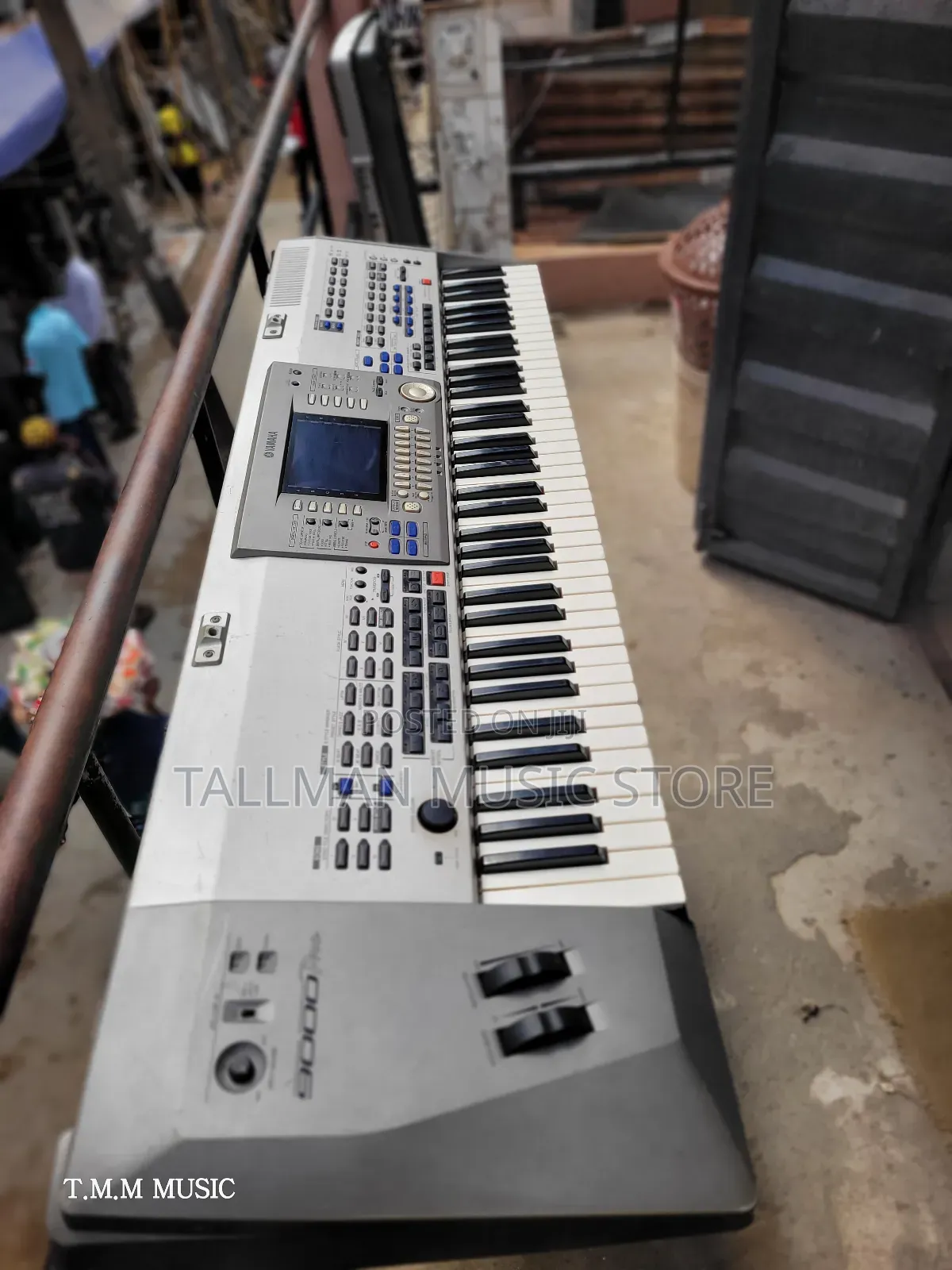 Yamaha 9000 Pro