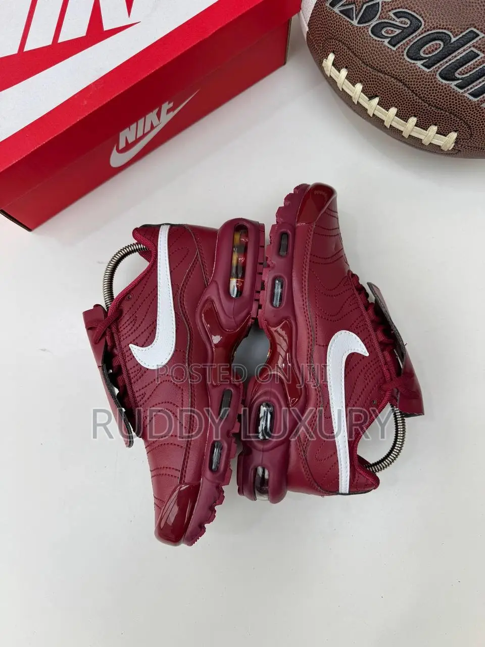 Nike Air Max Plus Tiempo Sneaker