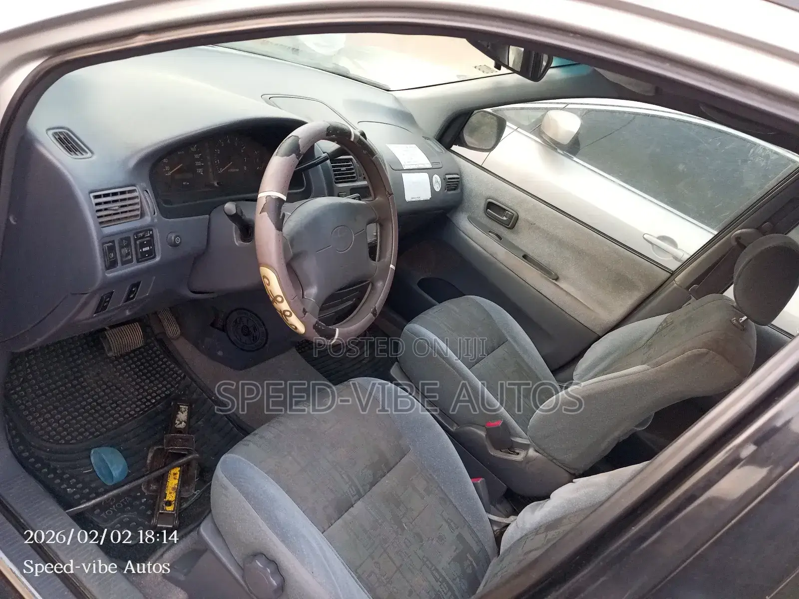 Toyota Picnic 2.0 FWD 2003 Silver