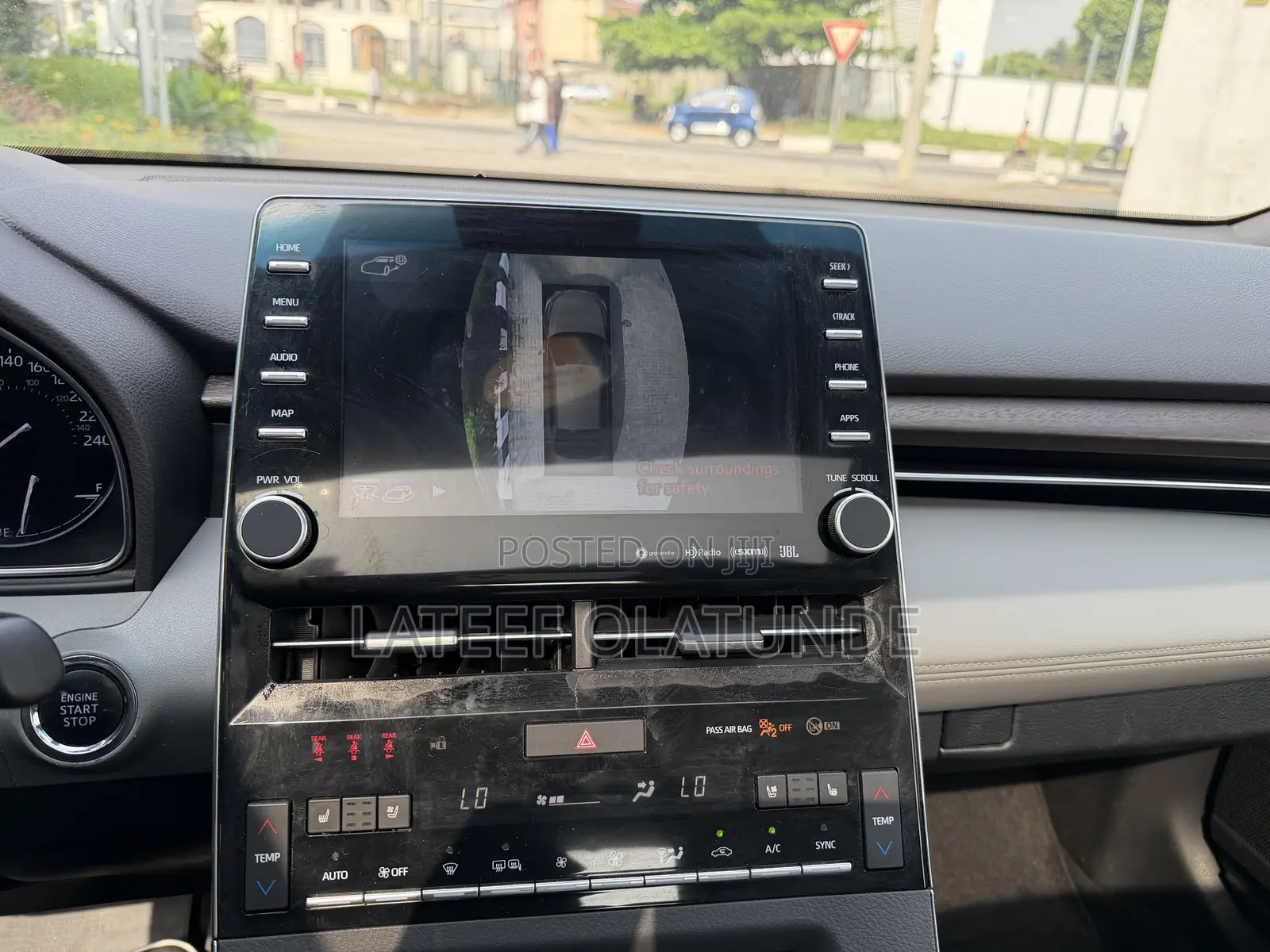 Toyota Avalon Limited FWD Sedan (3.5L V6 8A) 2019 Silver