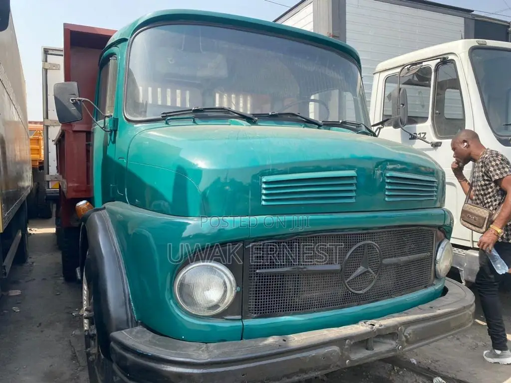 Tipper Benz