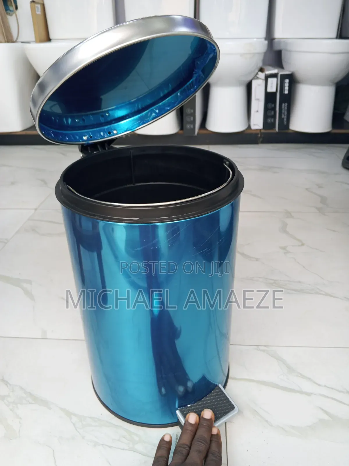 Stainless Steel Step Dust Bin 12lit,8 ,6