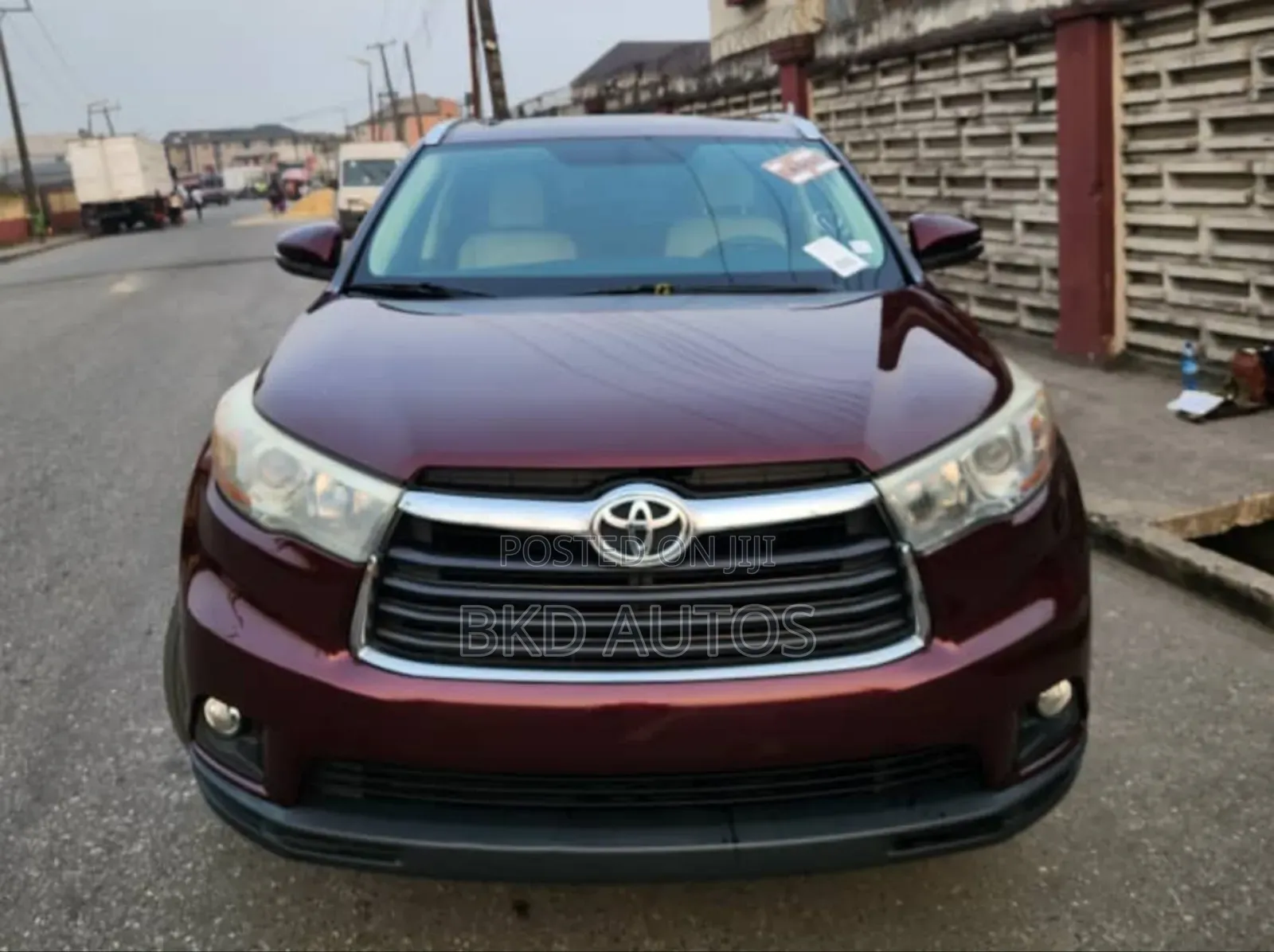 Toyota Highlander XLE 4dr SUV AWD (3.5L 6cyl 6A) 2015 Burgundy