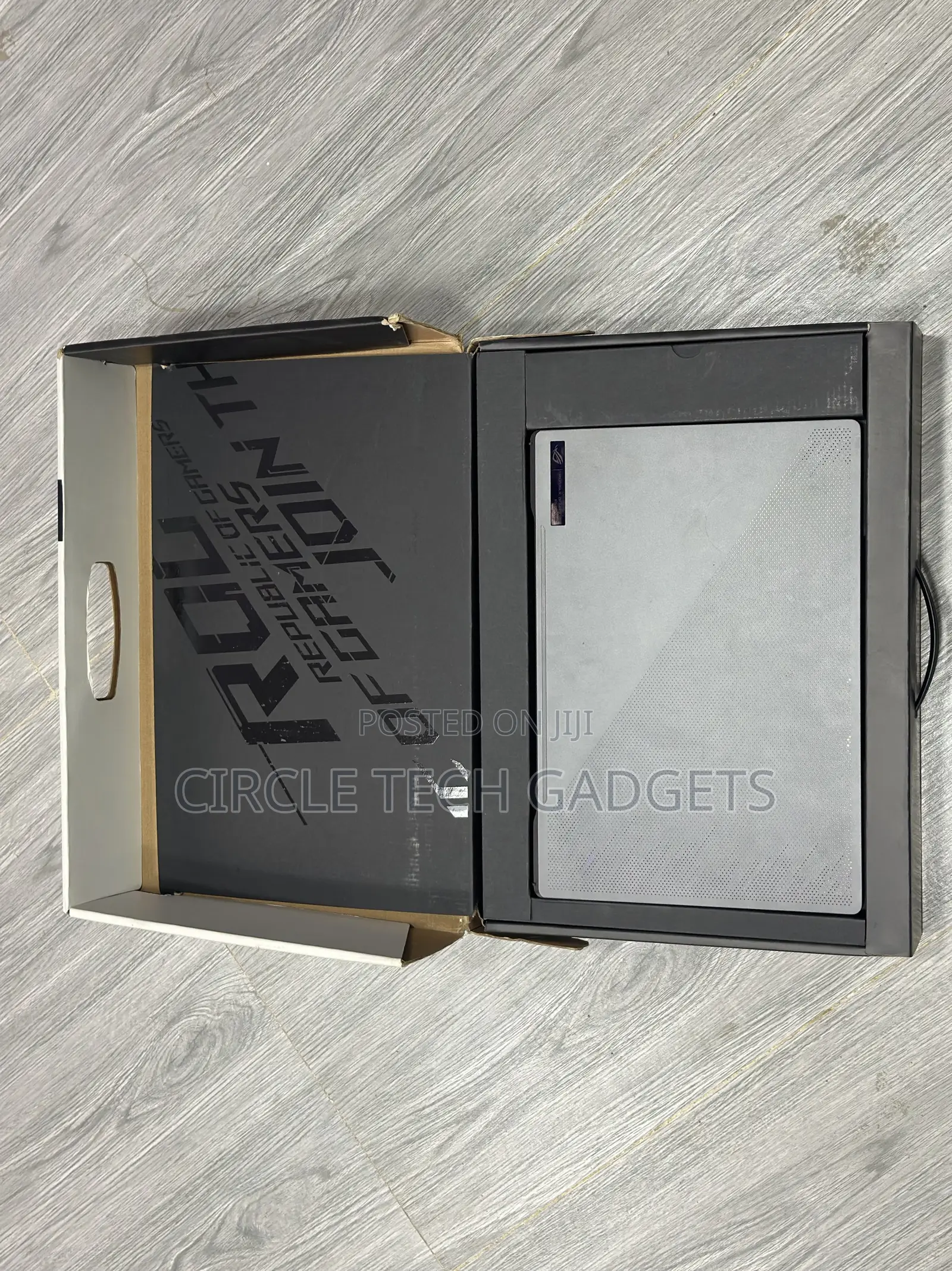 Laptop Asus ROG Zephyrus G15 GA503QR 16GB AMD Ryzen 9 SSD 512GB