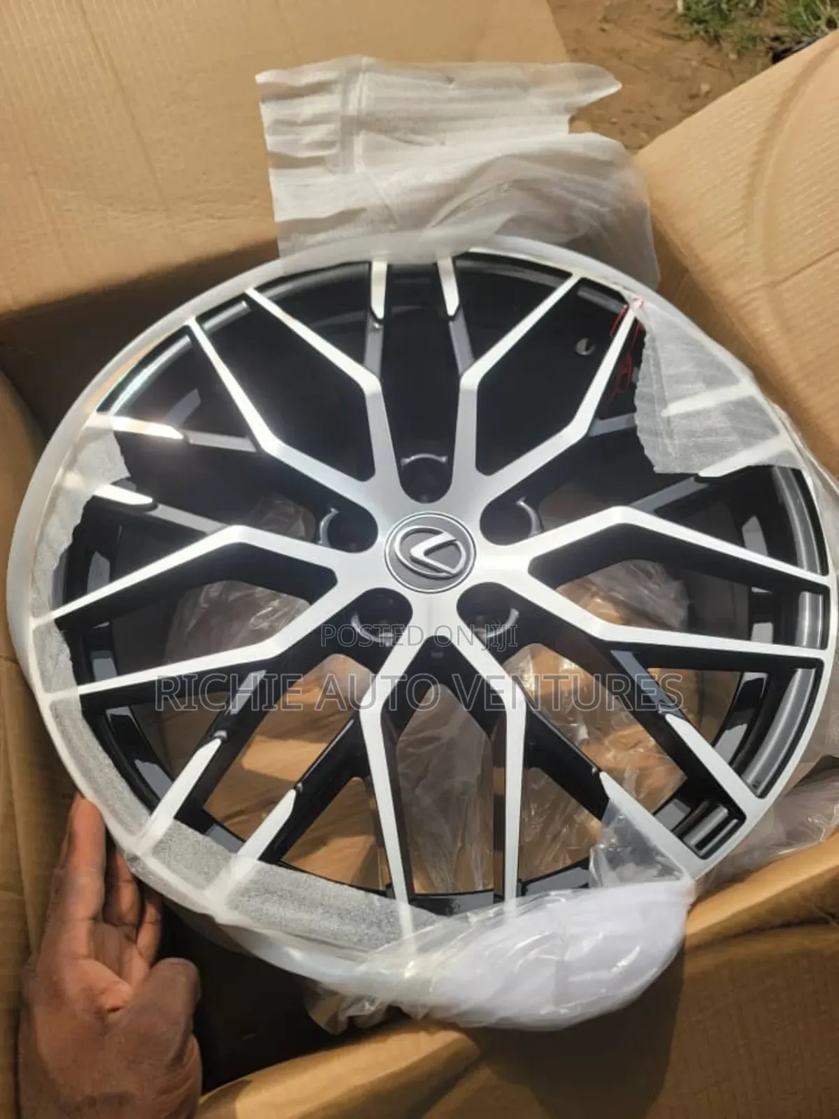 Brand New 19inch Rims Available In Different Design