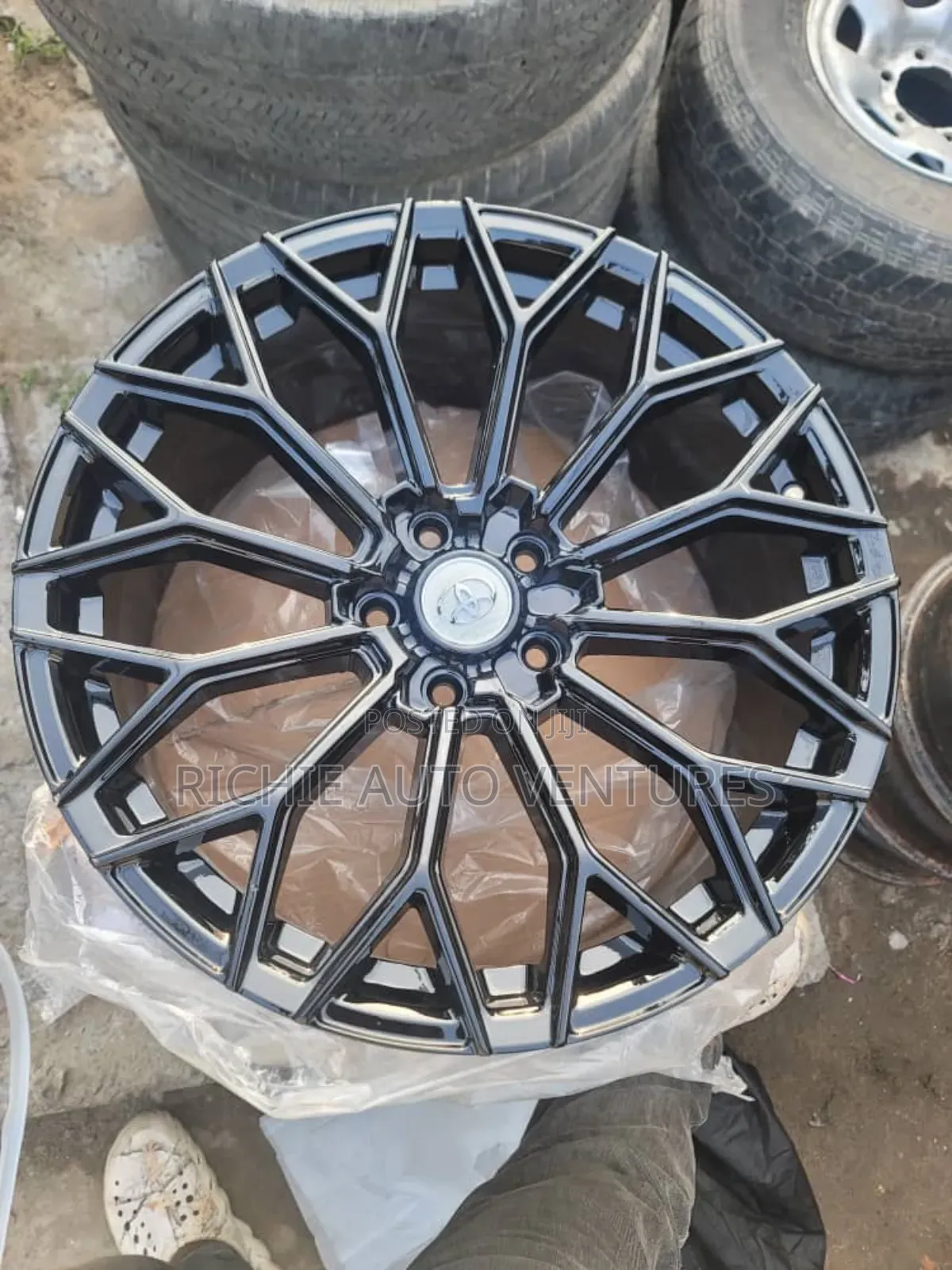 Brand New 19inch Rims Available In Different Design