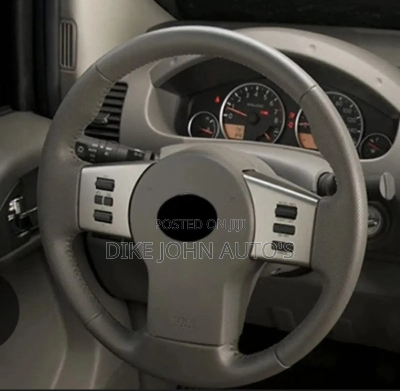 Steering Wheel for Nissan Pathfinder / Xterra / Frontier 2005 to 2010