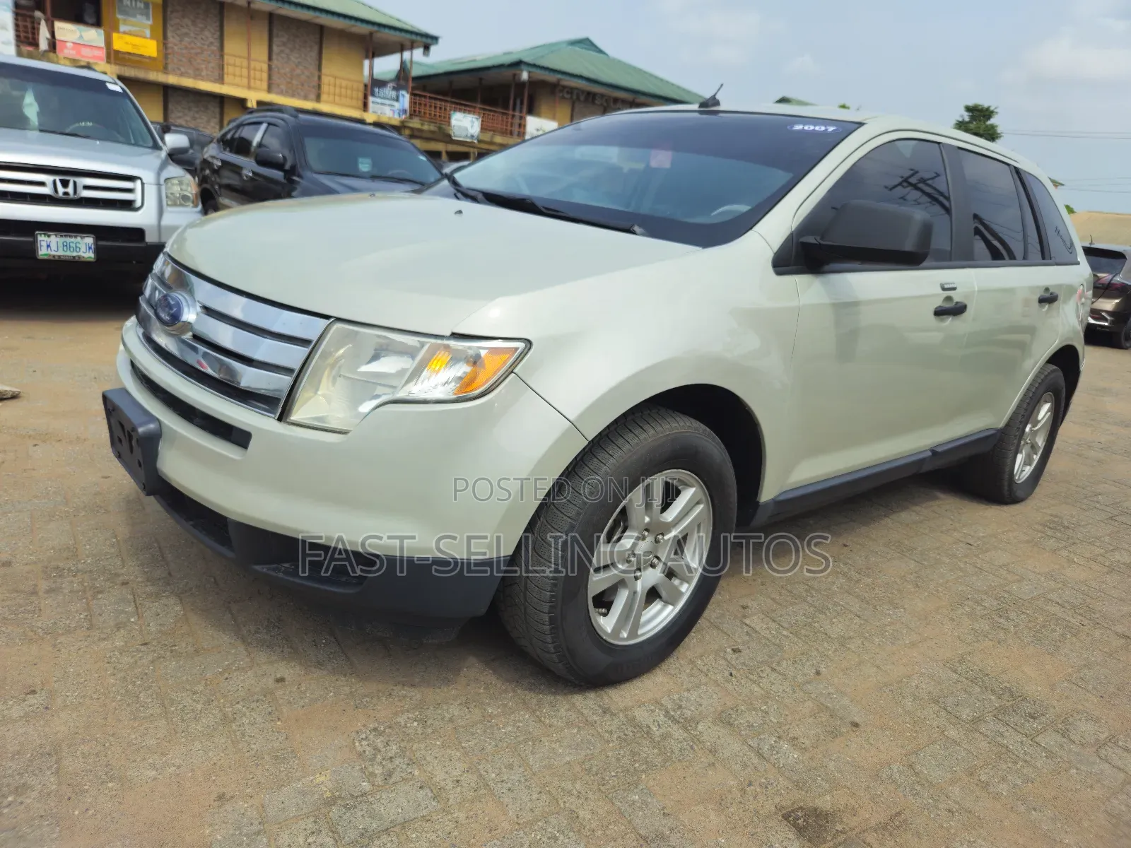 Ford Edge SEL Plus 4dr FWD (3.5L 6cyl 6A) 2007 Beige