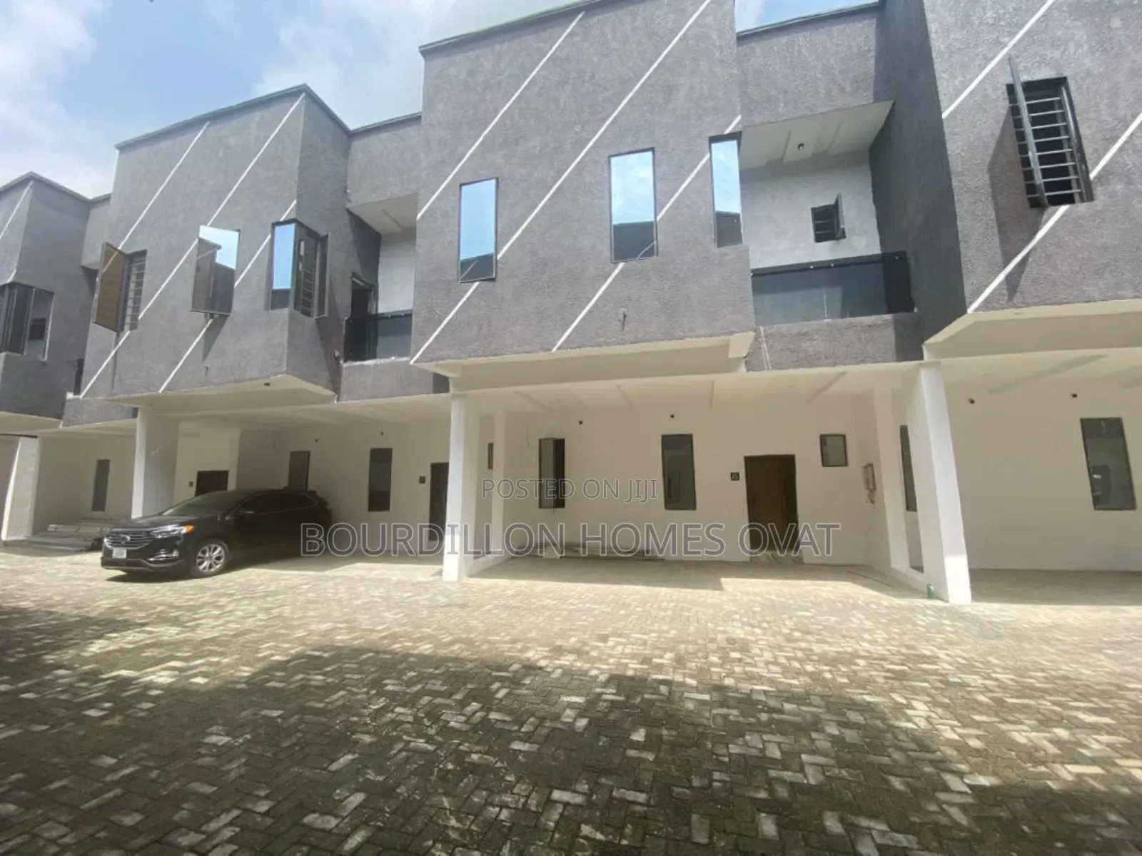 4bdrm Duplex in Ajah Lekki Lagos for sale