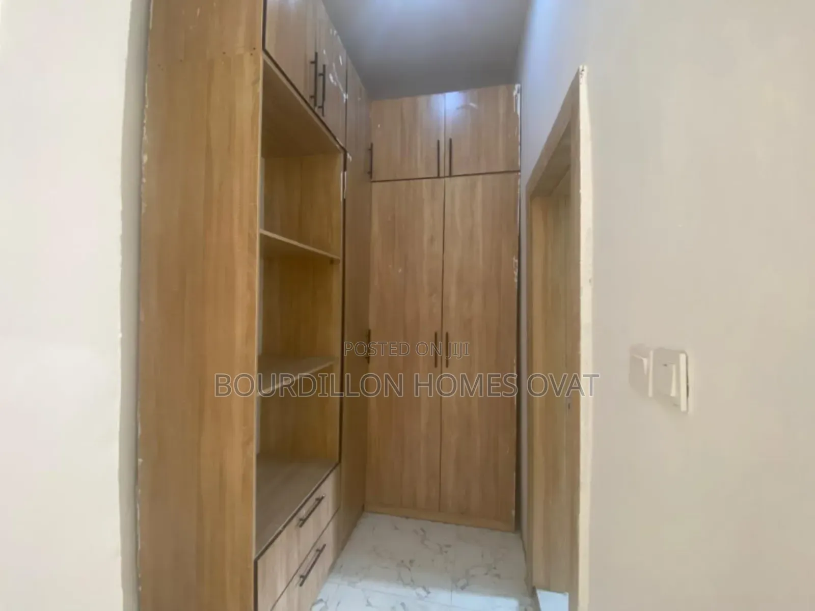 4bdrm Duplex in Ajah Lekki Lagos for sale
