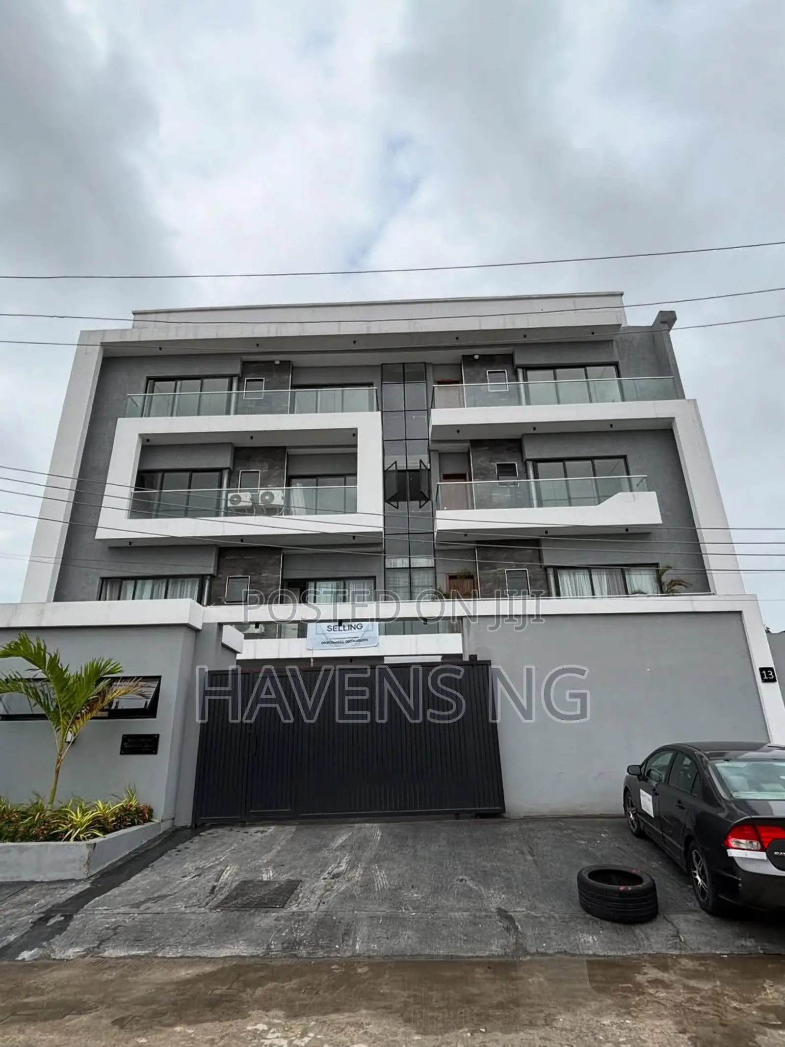 2bdrm Apartment in Lekki Phase 1 for sale