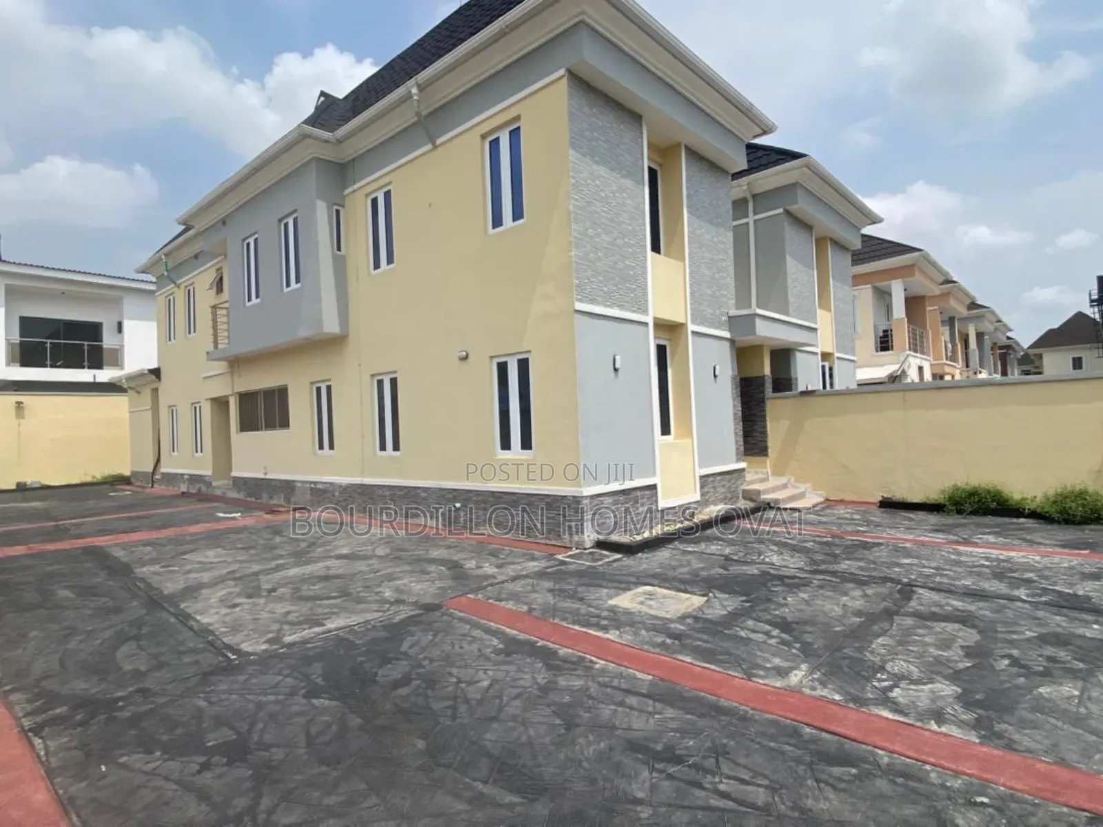 4bdrm Duplex in Ajah Lekki Lagos for sale
