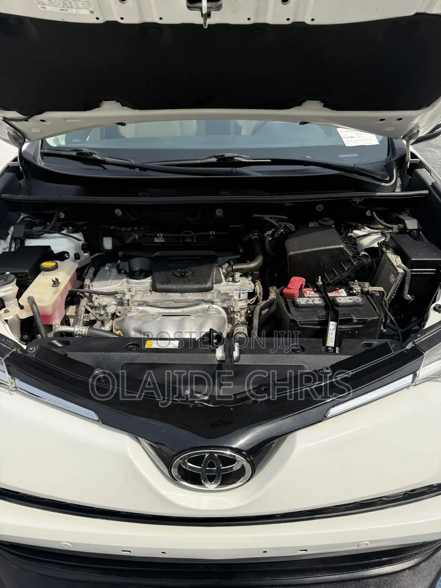 Toyota RAV4 SE AWD (2.5L 4cyl 6A) 2016 White