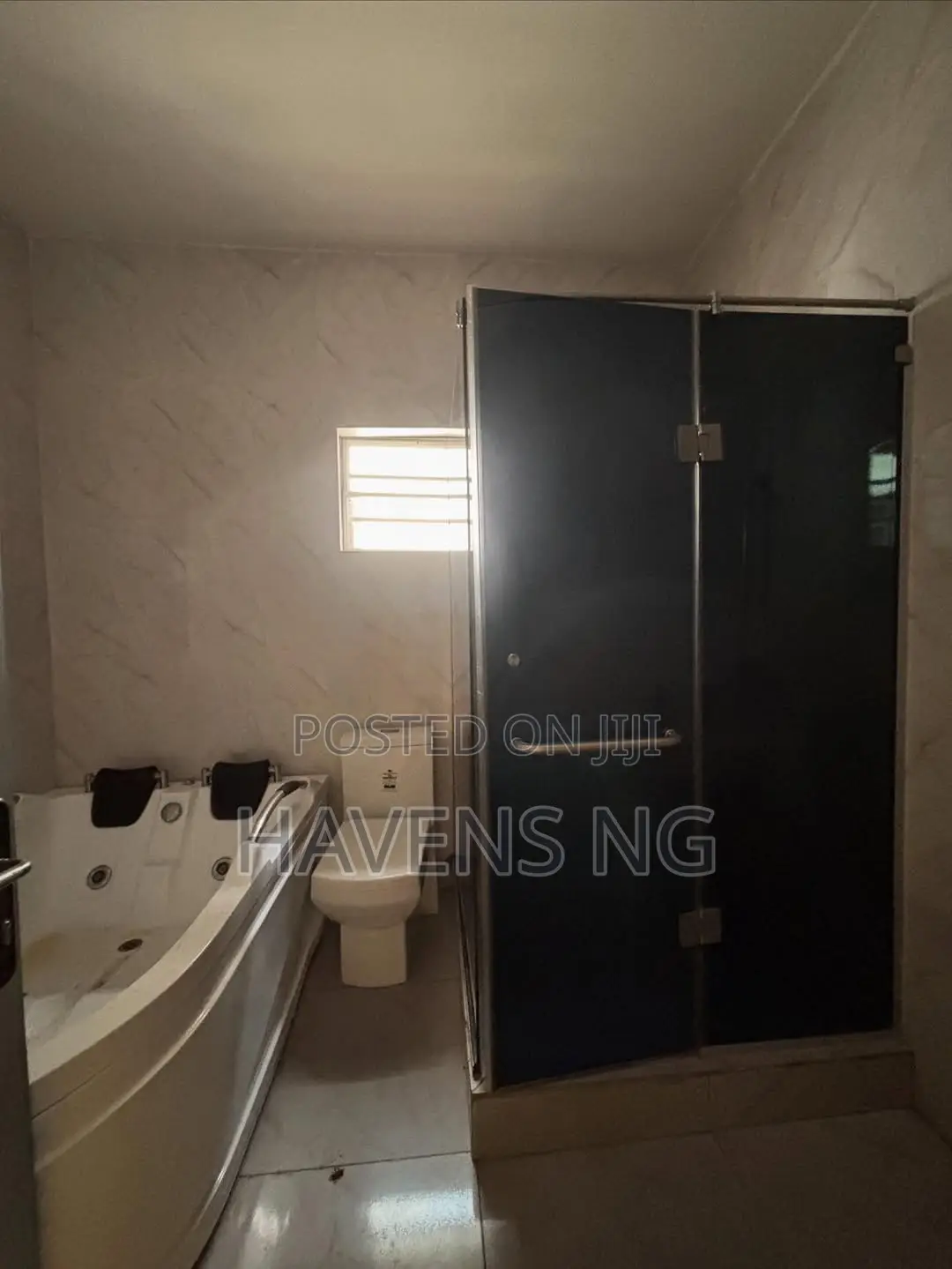4bdrm Duplex in Ikota for sale