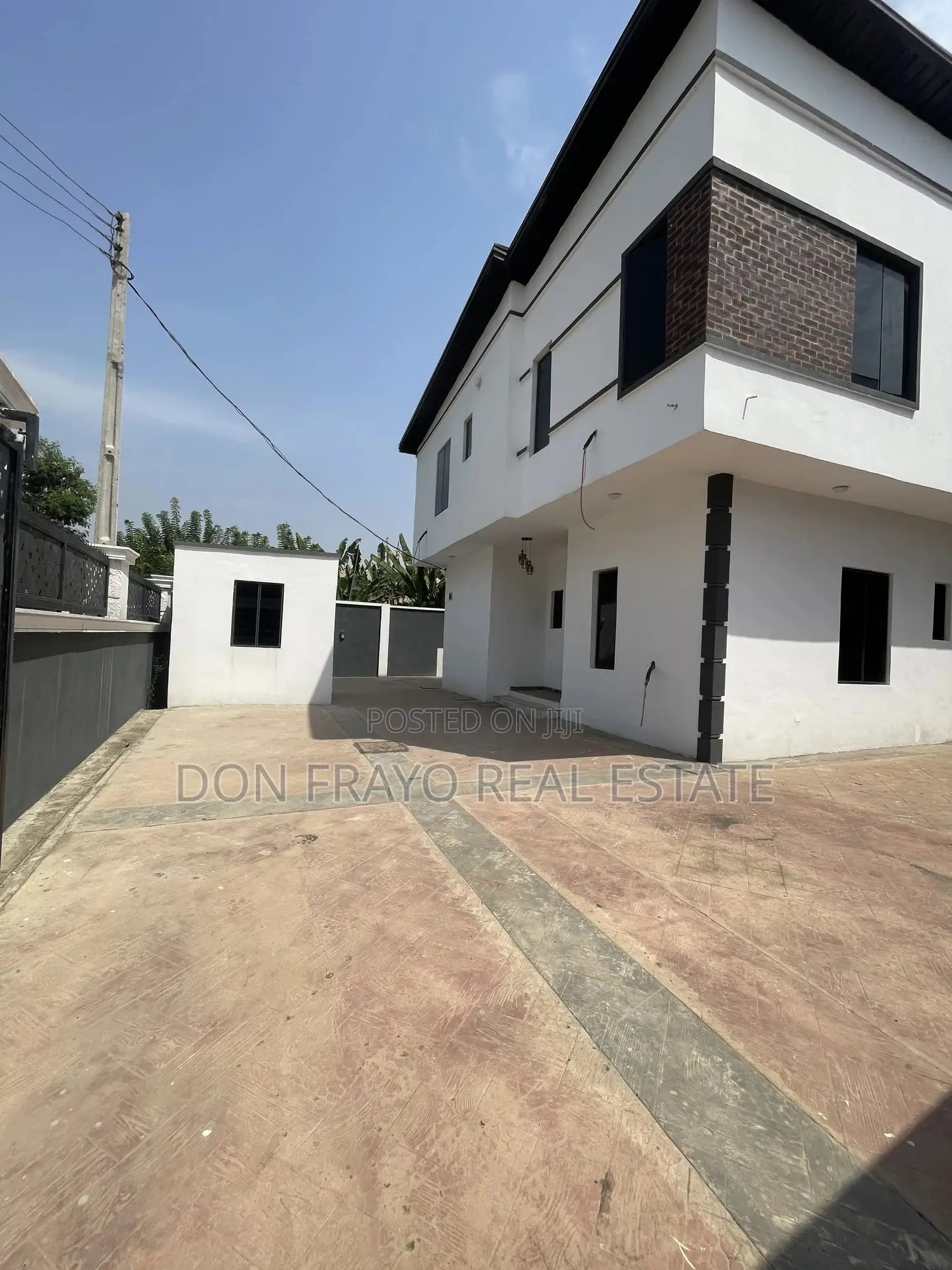 4bdrm Duplex in Main Ikolaba Gra, Bodija for sale
