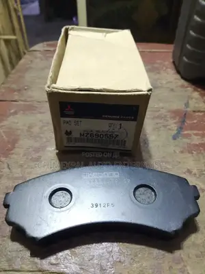 Front Brake Pad for Mitsubishi Pajero