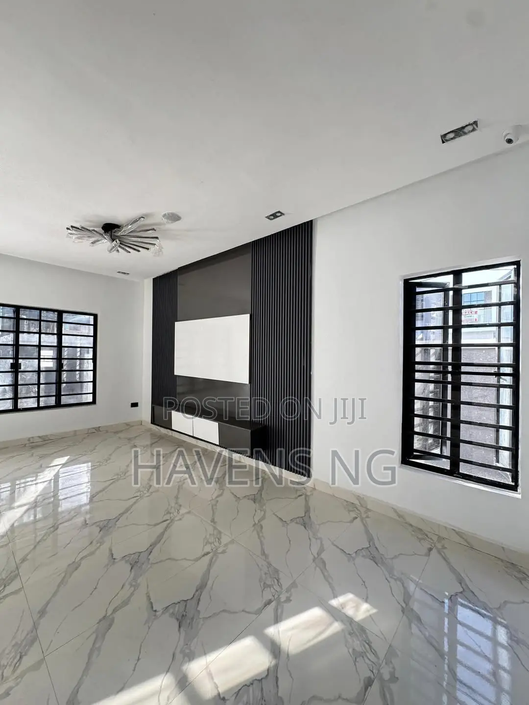 4bdrm Duplex in Lekki Phase 1 for sale