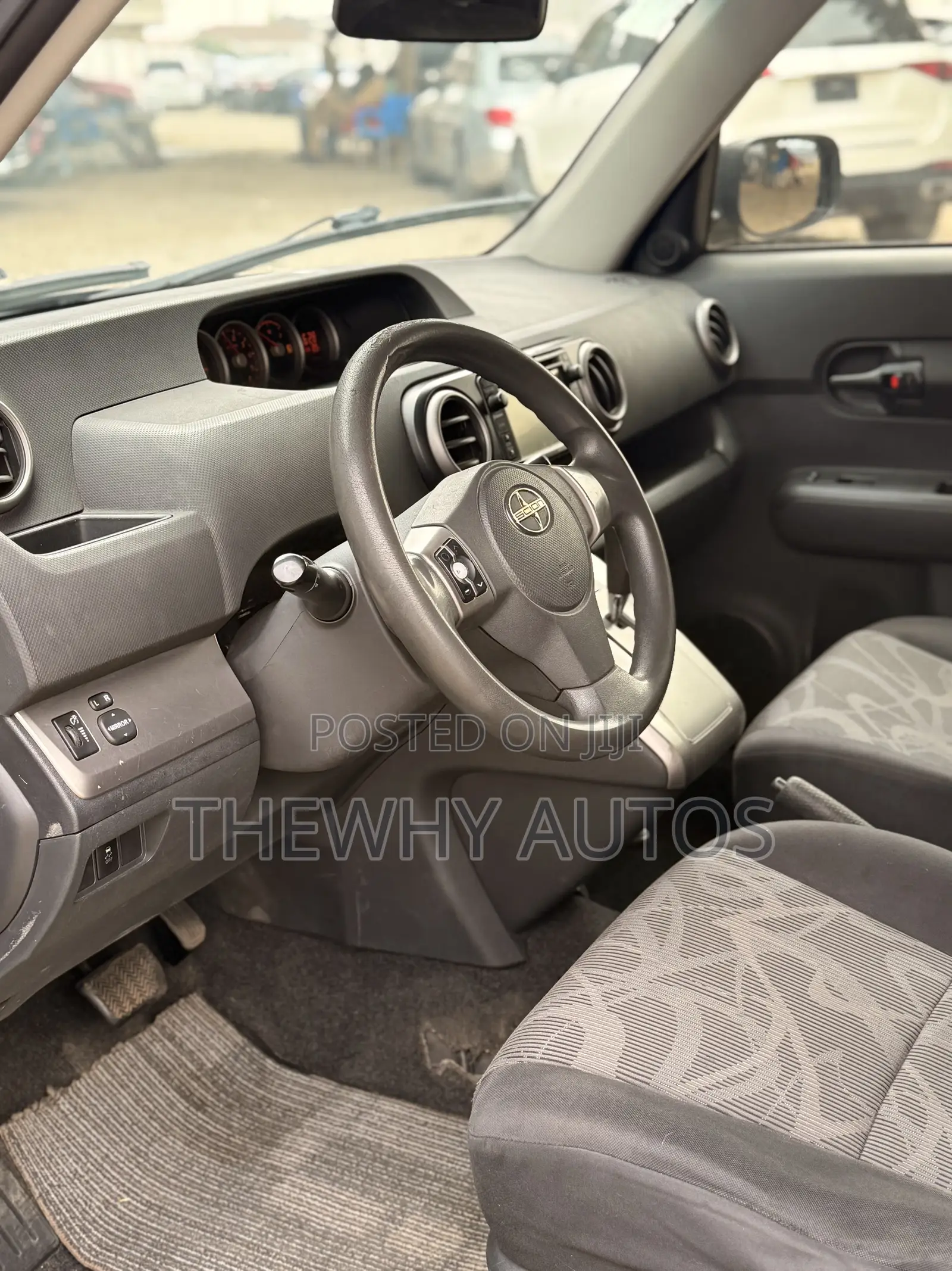 Scion xB Base 2015 Black