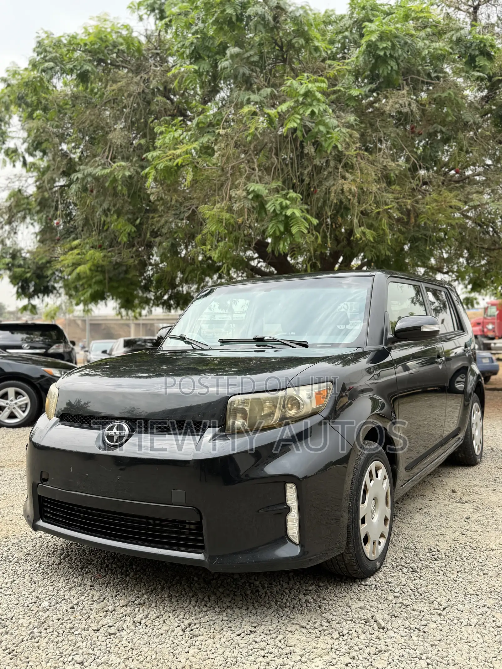 Scion xB Base 2015 Black
