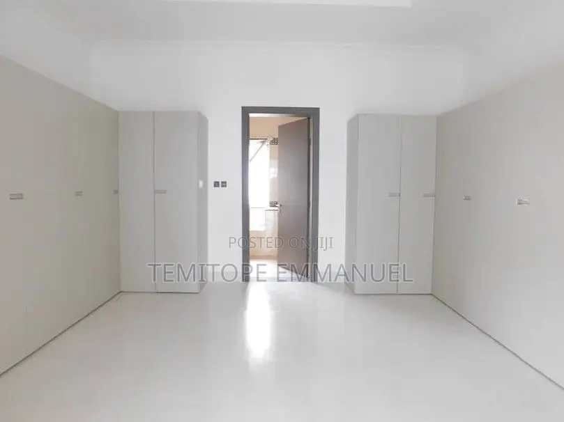 Furnished 3bdrm Apartment in Banana Island, Ikoyi for rent