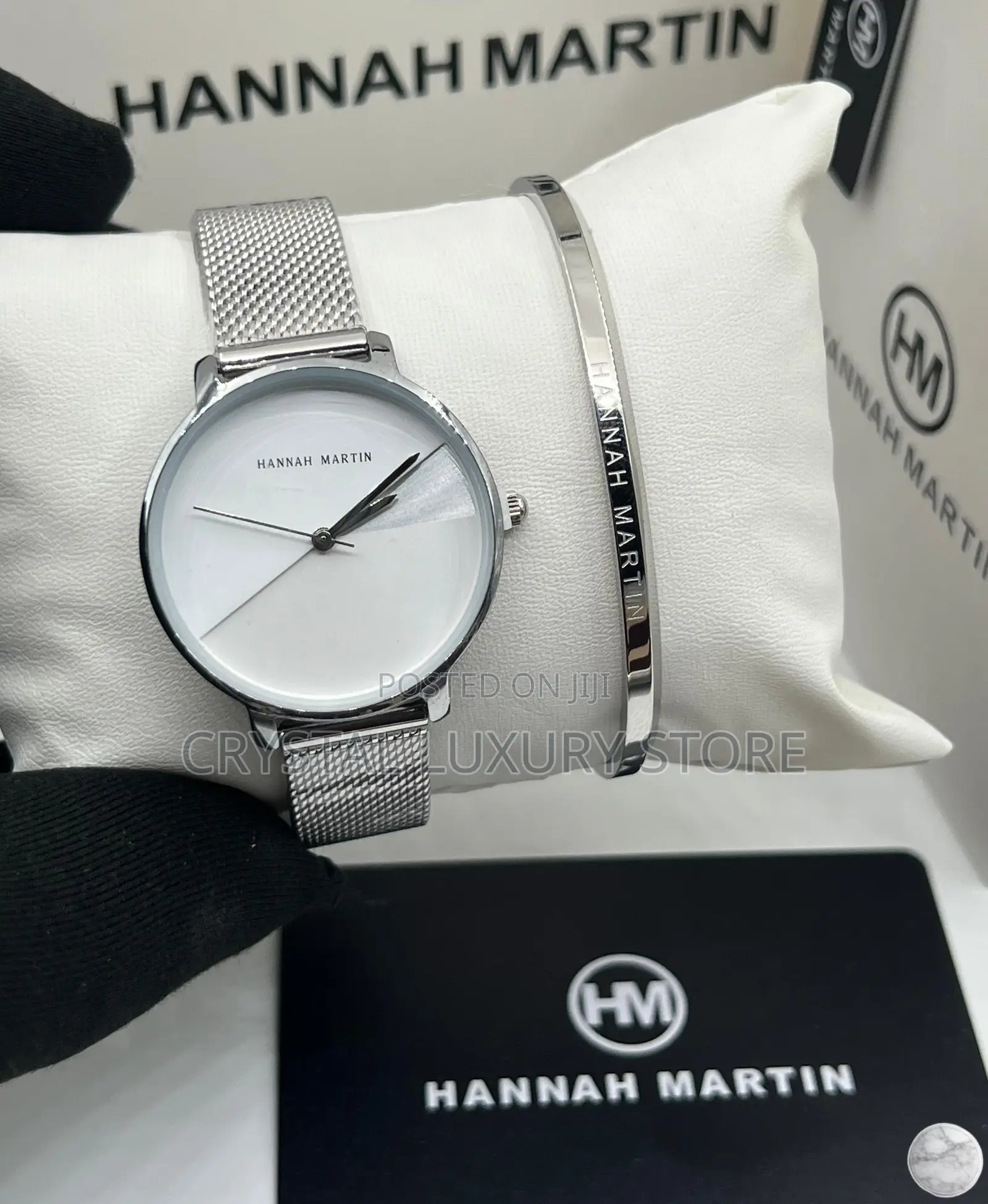 Hannah Martin Quality Men Chain Strap Wristwatch