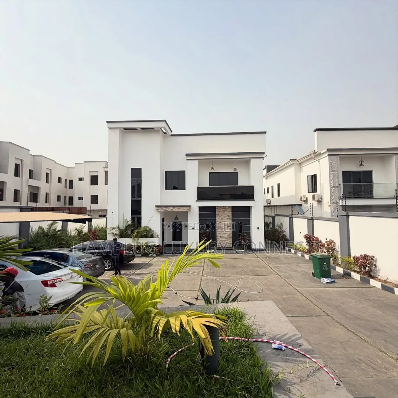 Furnished 5bdrm Duplex in Guzape for sale