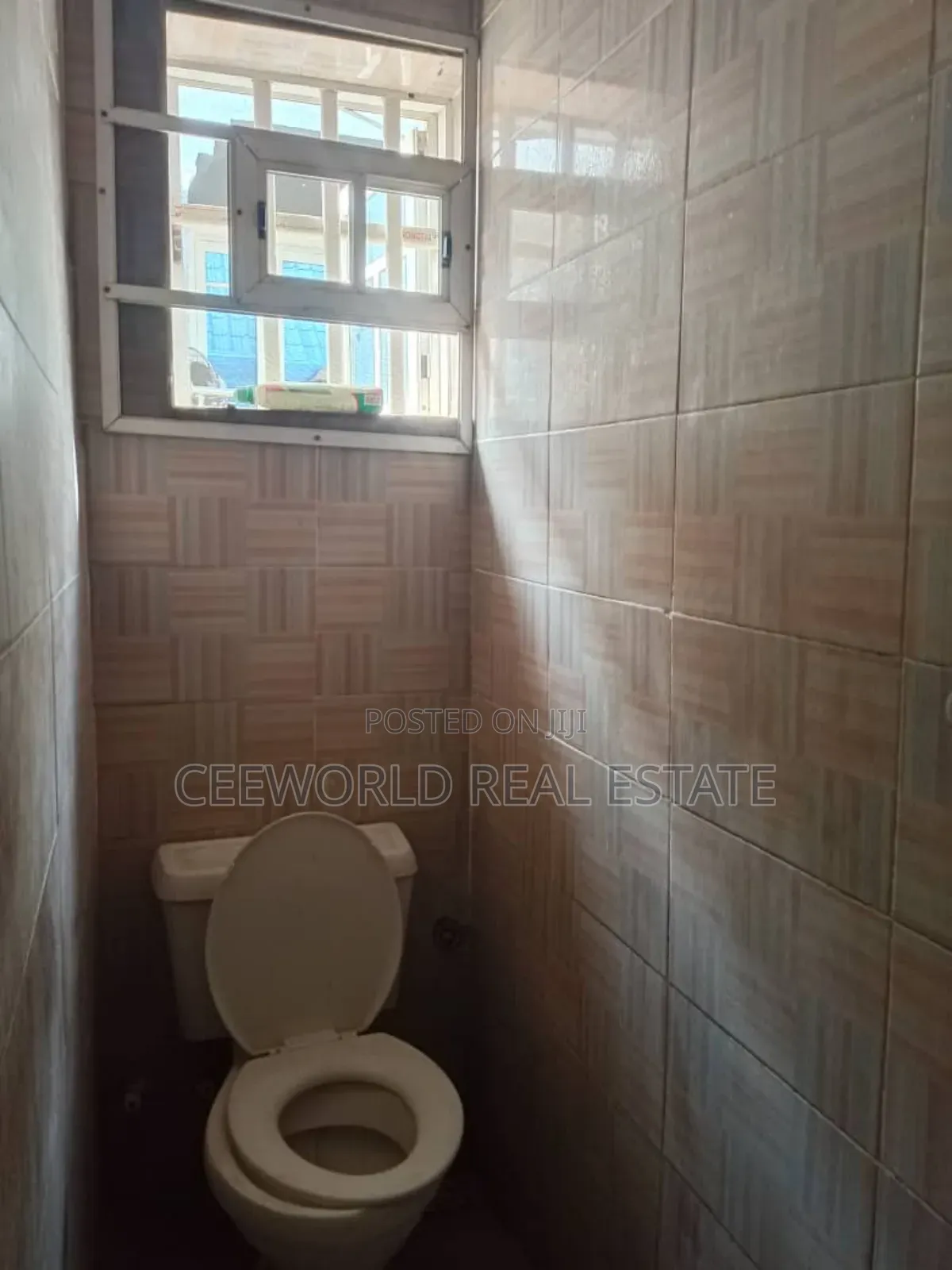 1bdrm Apartment in Prosperity Estate, Akala Express for rent