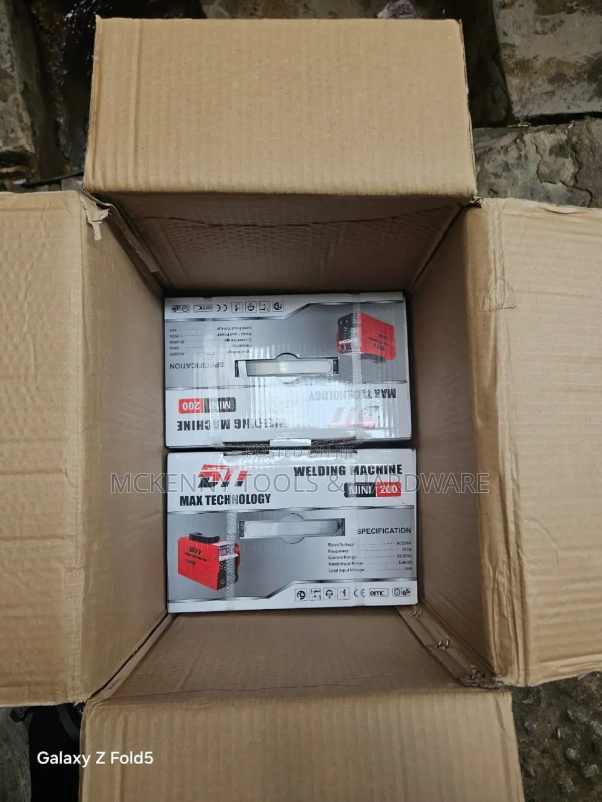 Max Technology Mini 200 Welding Machine.