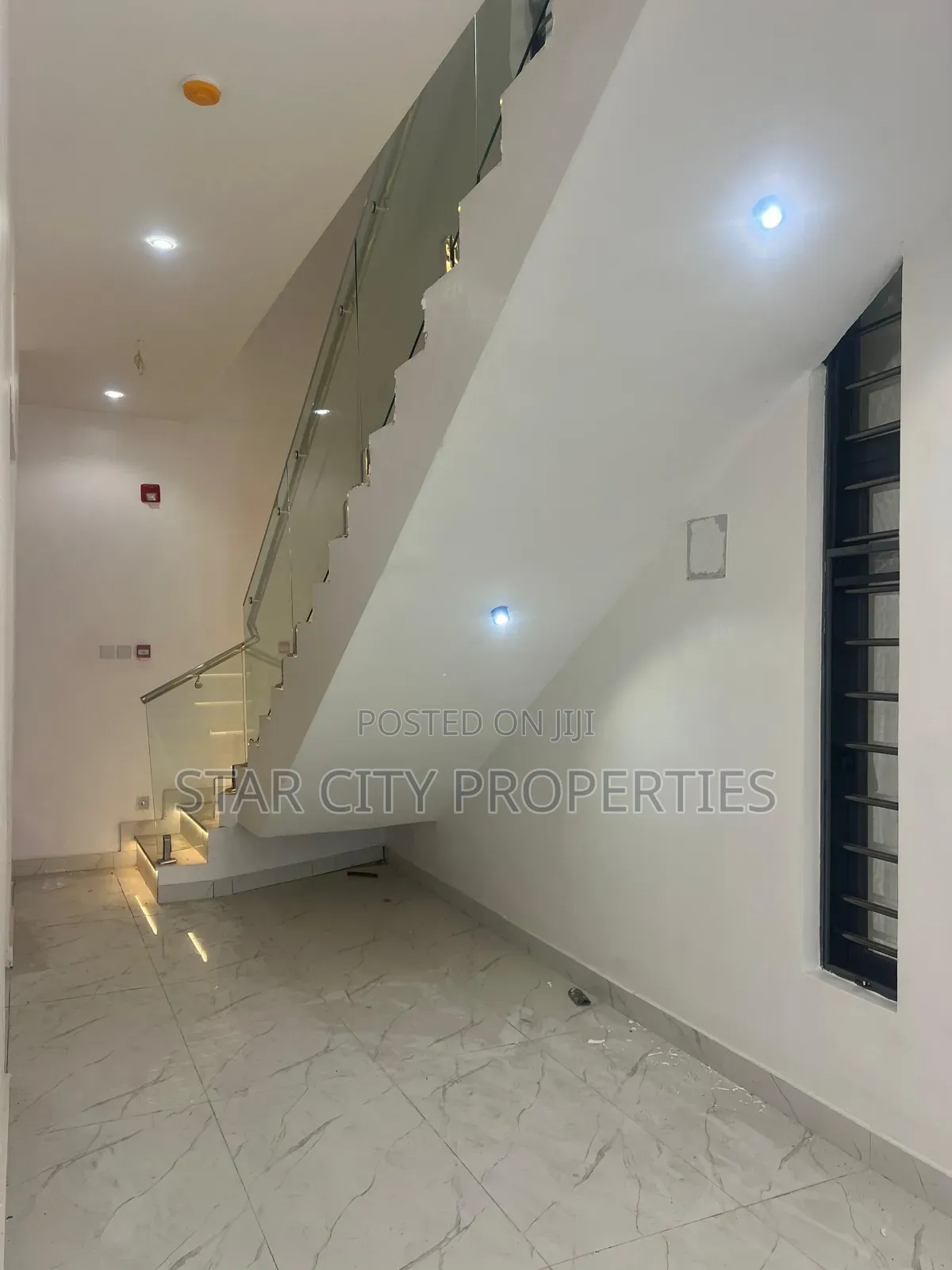 4bdrm Duplex in Magodo Phase 1 Lagos for sale