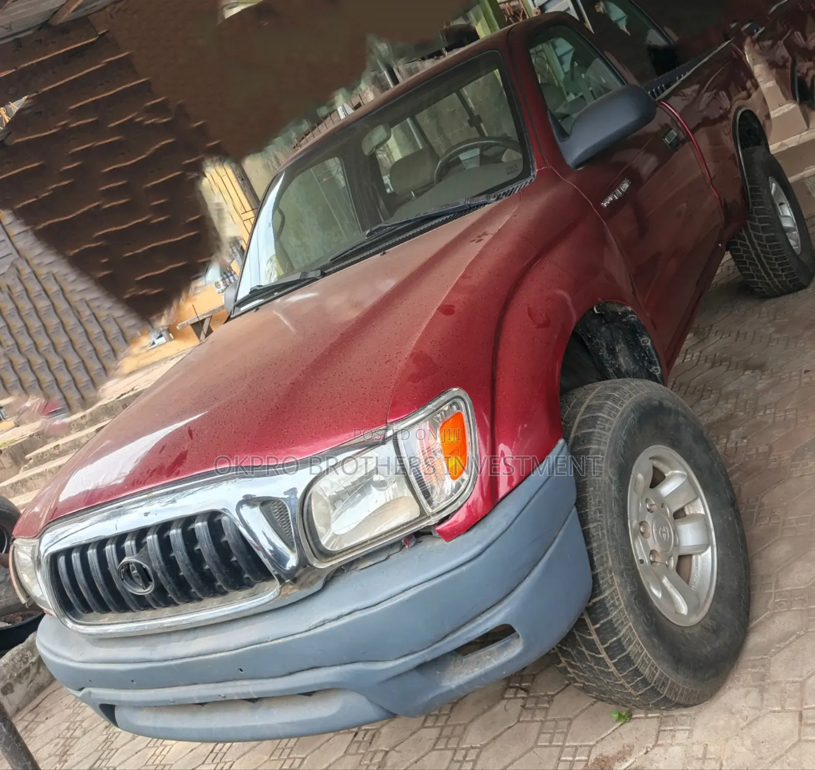 Toyota Tacoma PreRunner 4x2 Regular Cab 103.3 in. WB 2000 Red