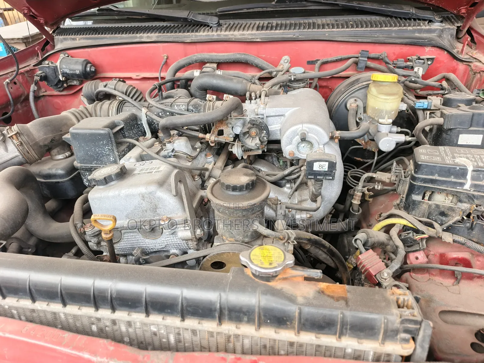 Toyota Tacoma PreRunner 4x2 Regular Cab 103.3 in. WB 2000 Red