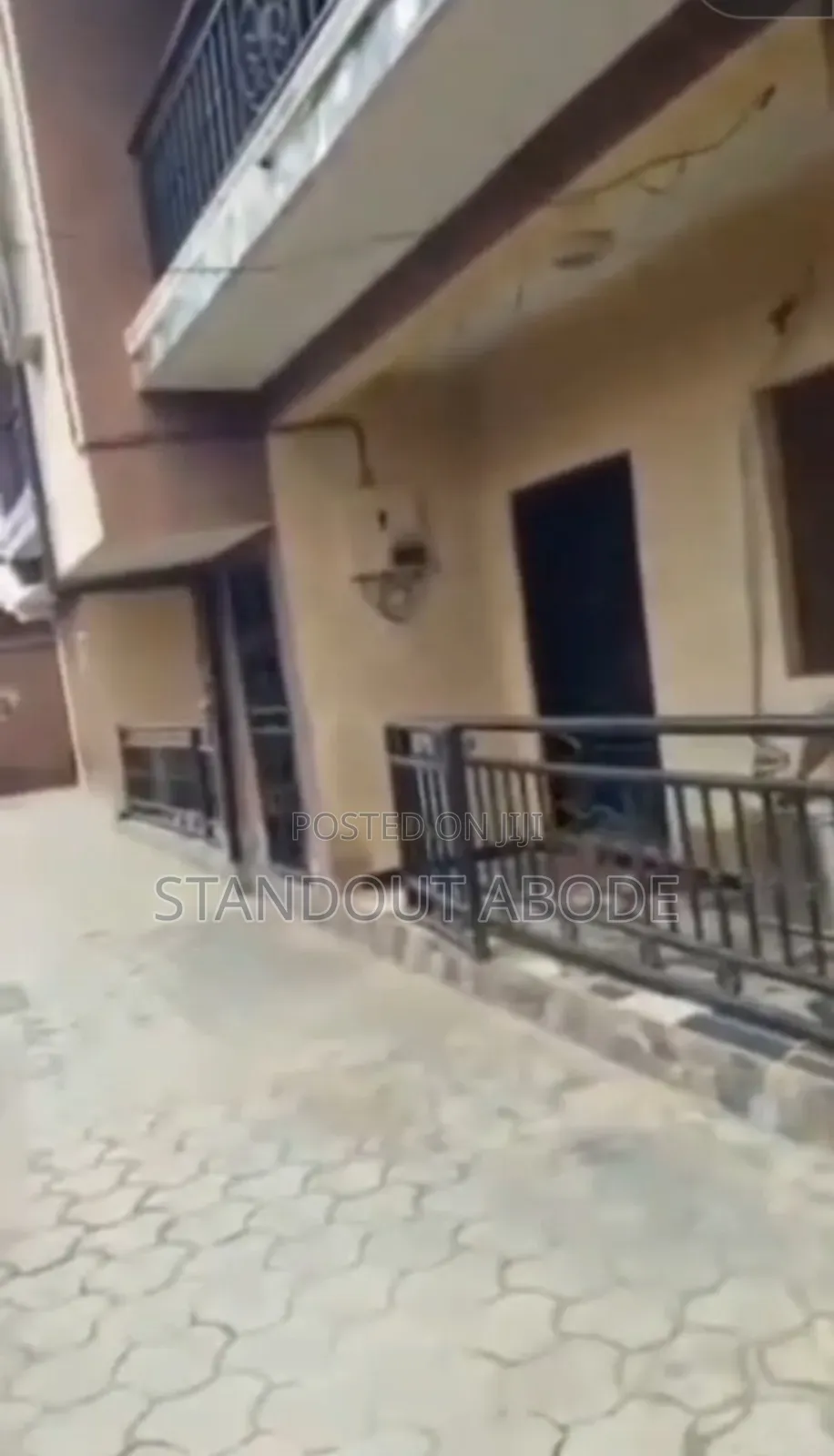 3bdrm Block of Flats in In A Serene And, Igando / Ikotun/Igando
