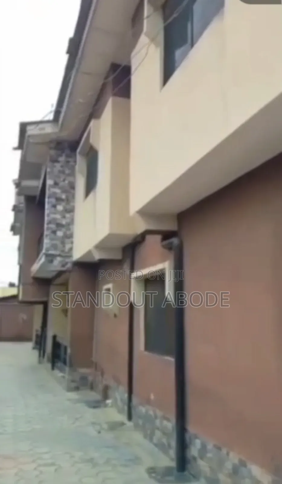 3bdrm Block of Flats in In A Serene And, Igando / Ikotun/Igando