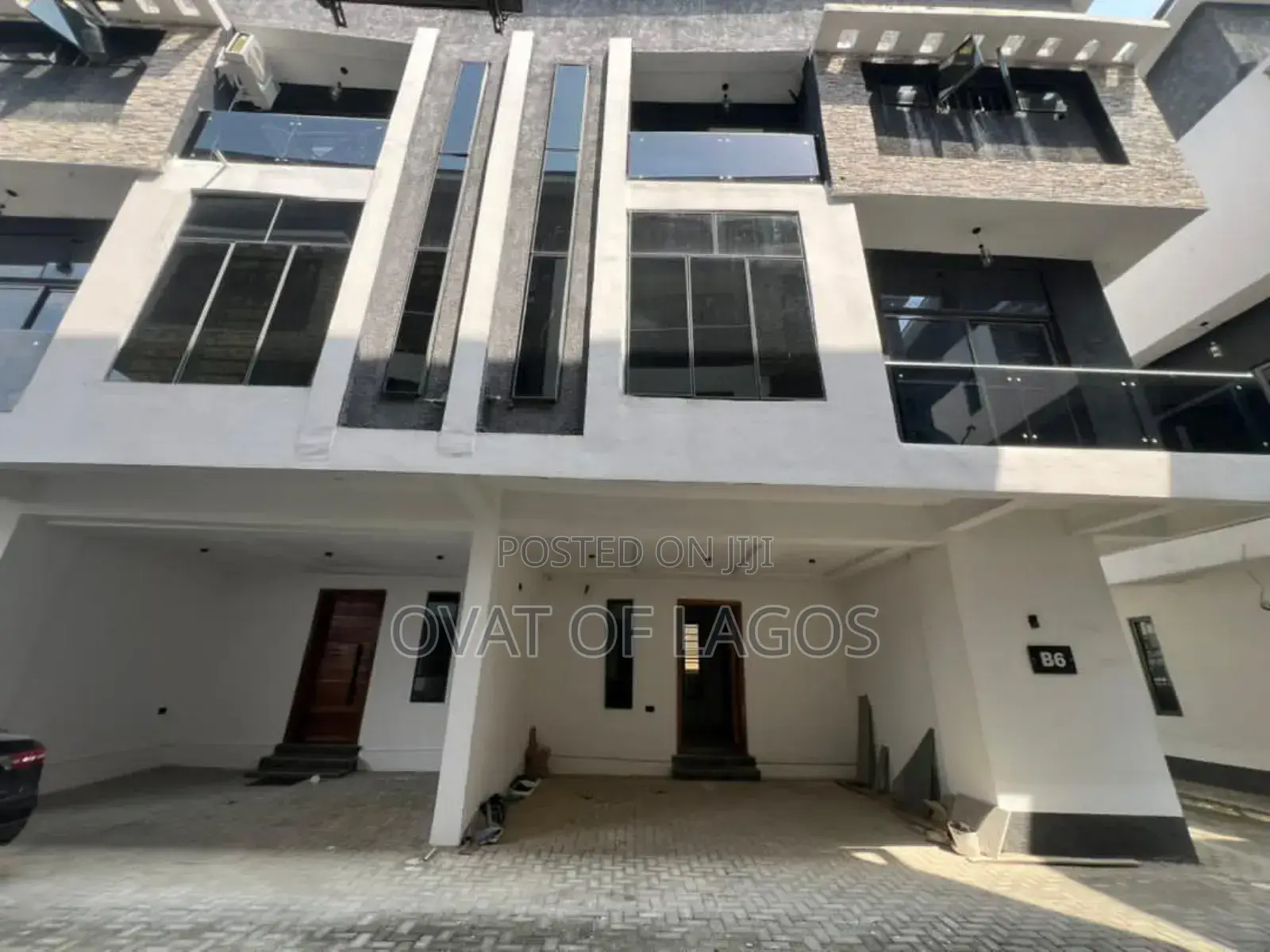 5bdrm Duplex in Ajah for sale