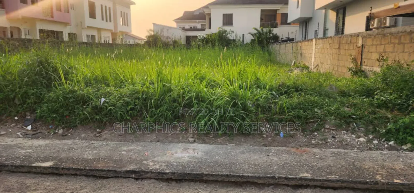 Land for Sale 619sqm Pinnock Beach Estate, Osapa, Lek