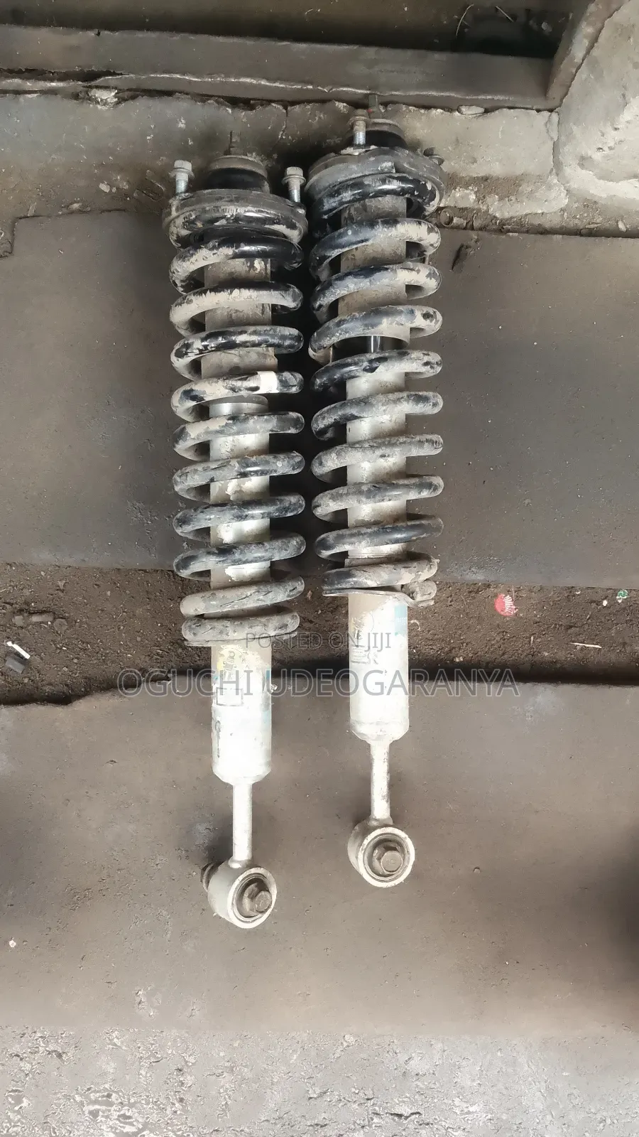 Front Shocks for Fj and 4runner 2021