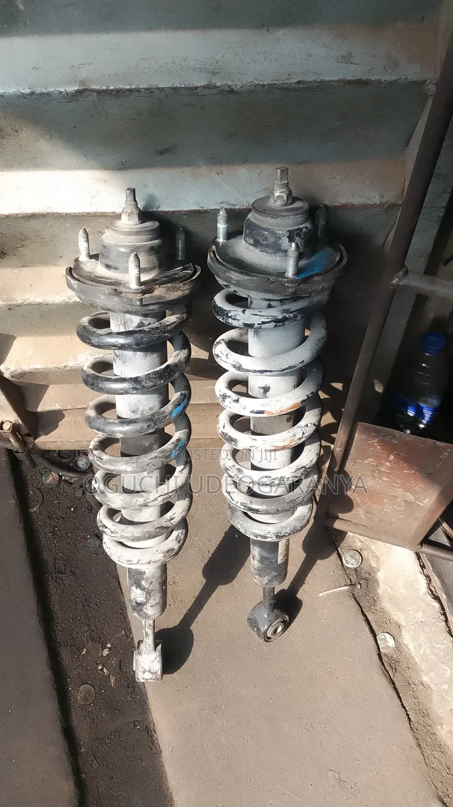 Front Shocks for Fj and 4runner 2021