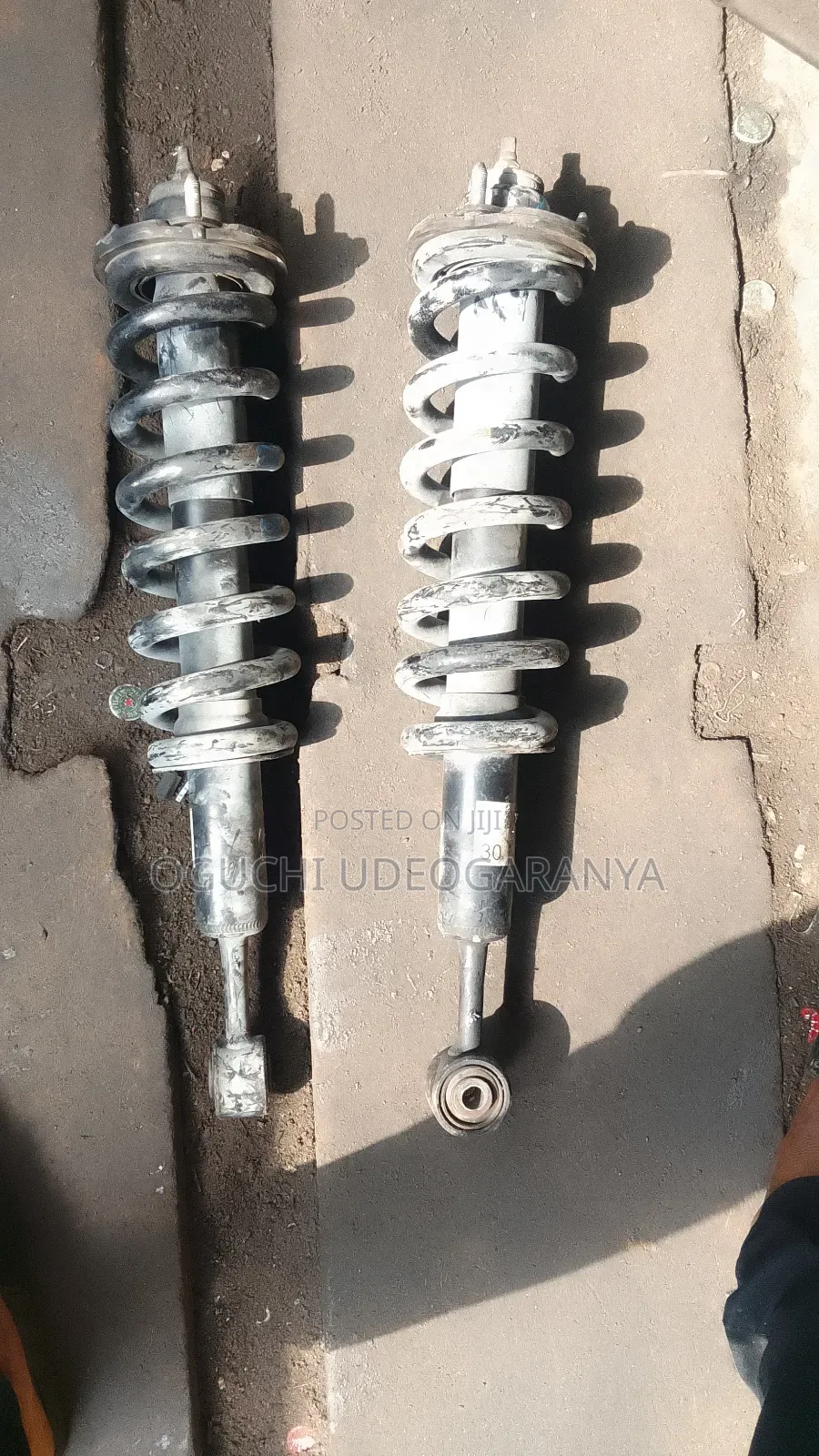 Front Shocks for Fj and 4runner 2021