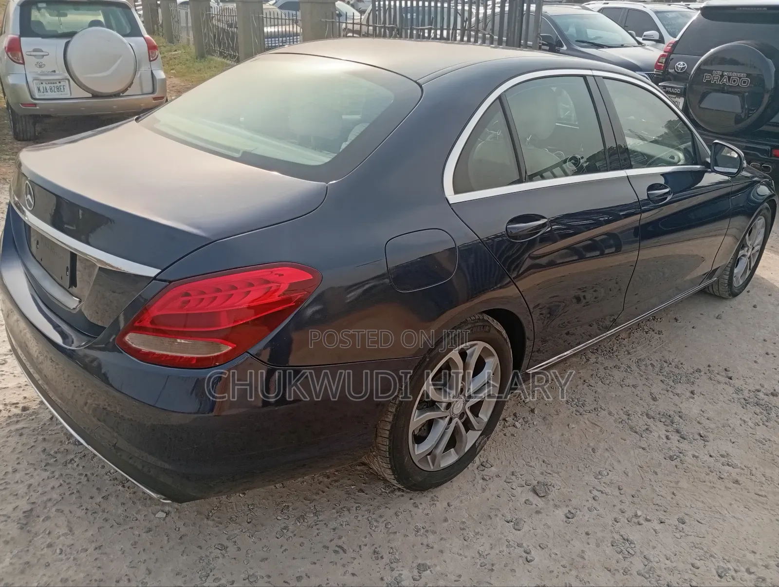 Mercedes-Benz C300 2016 Blue