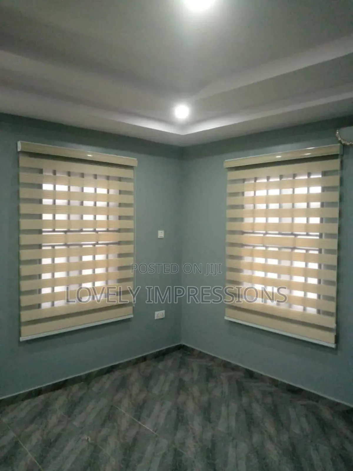 Off-White Day and Night Window Blinds