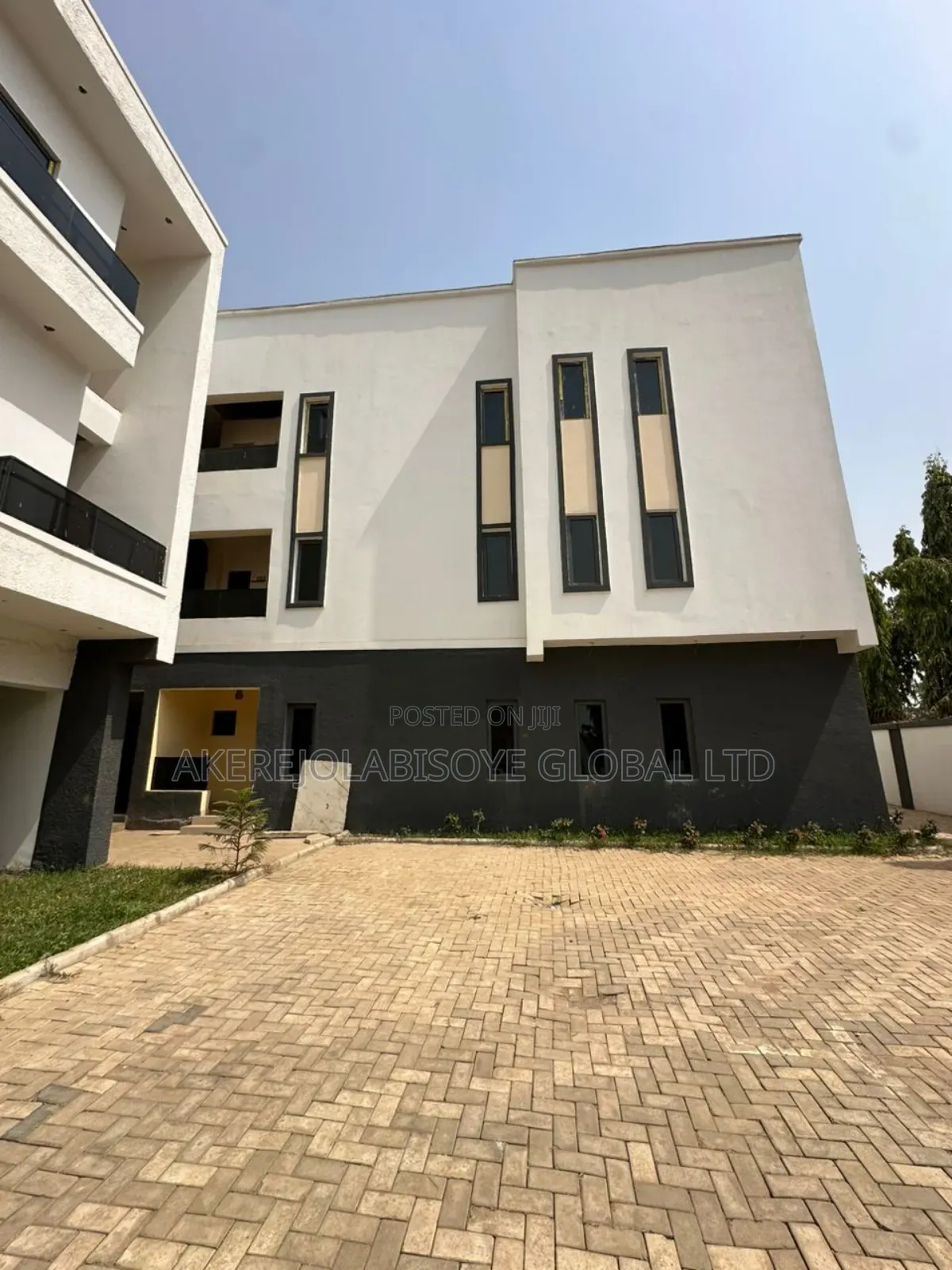 3bdrm Apartment in Jahi Gilmore, Abuja for sale