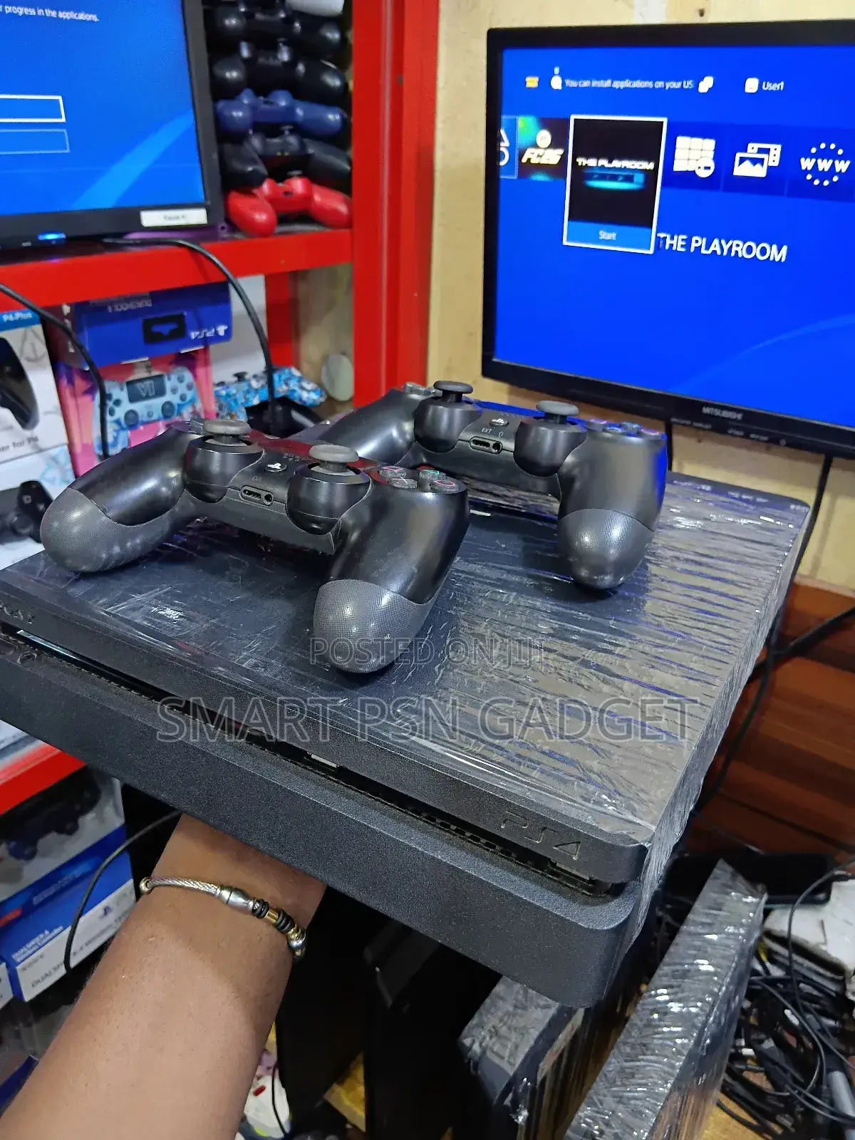 Uk Used Ps4 Slim || 10 Games || 2 Pads