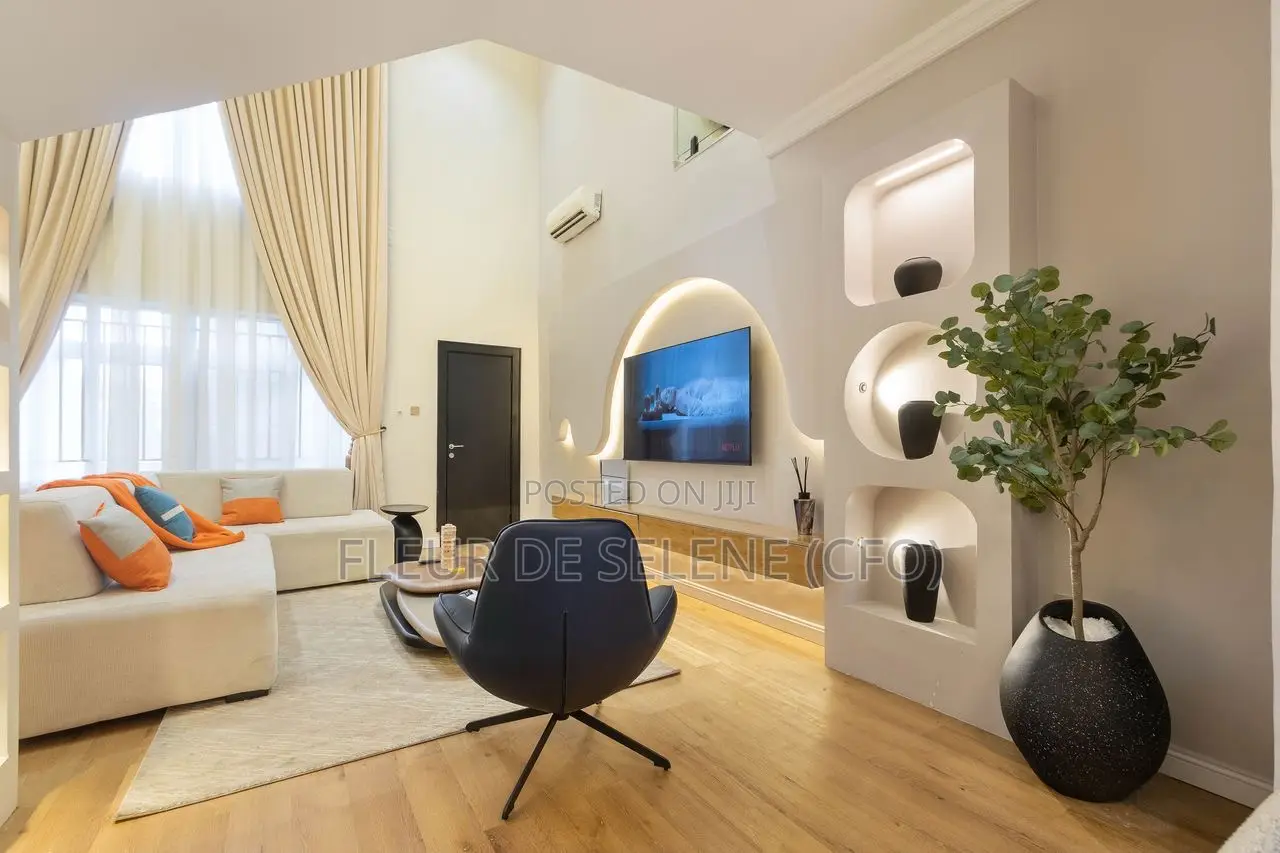 Service Apartment