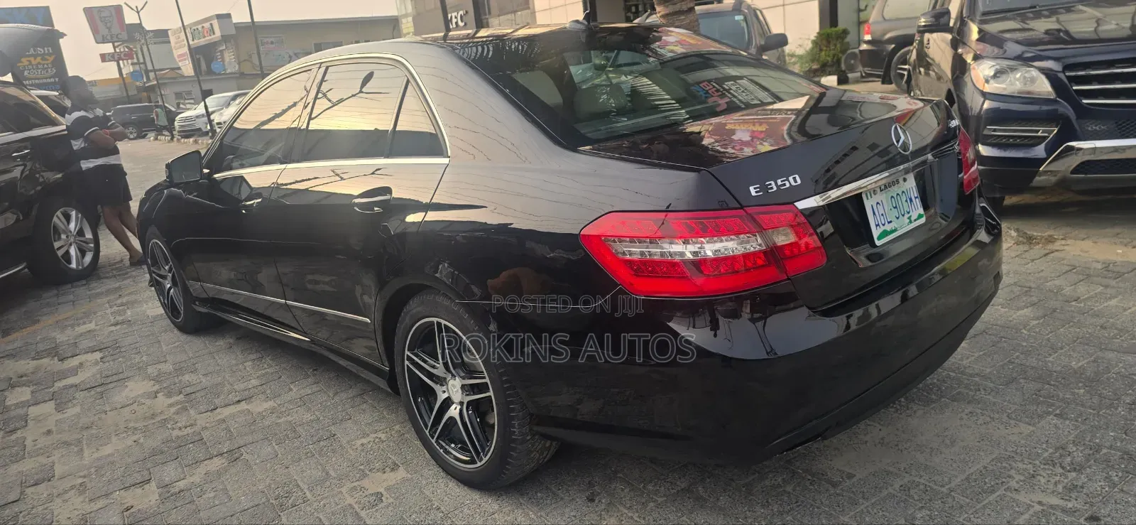 Mercedes-Benz E350 2010 Black