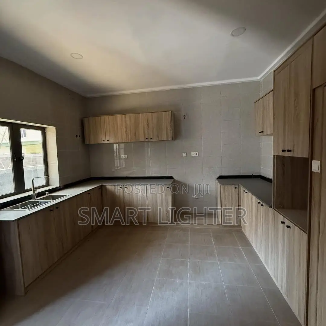 4bdrm Duplex in Lokogoma for sale