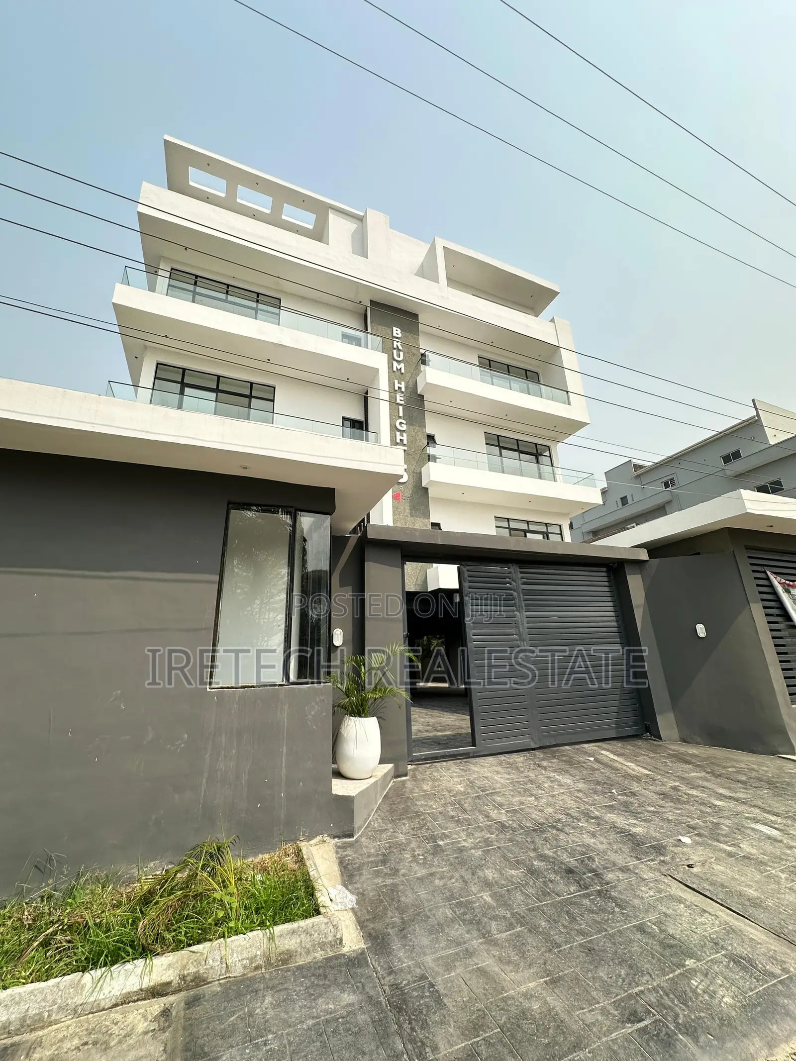 2bdrm Apartment in Ikate Off Freedom for sale