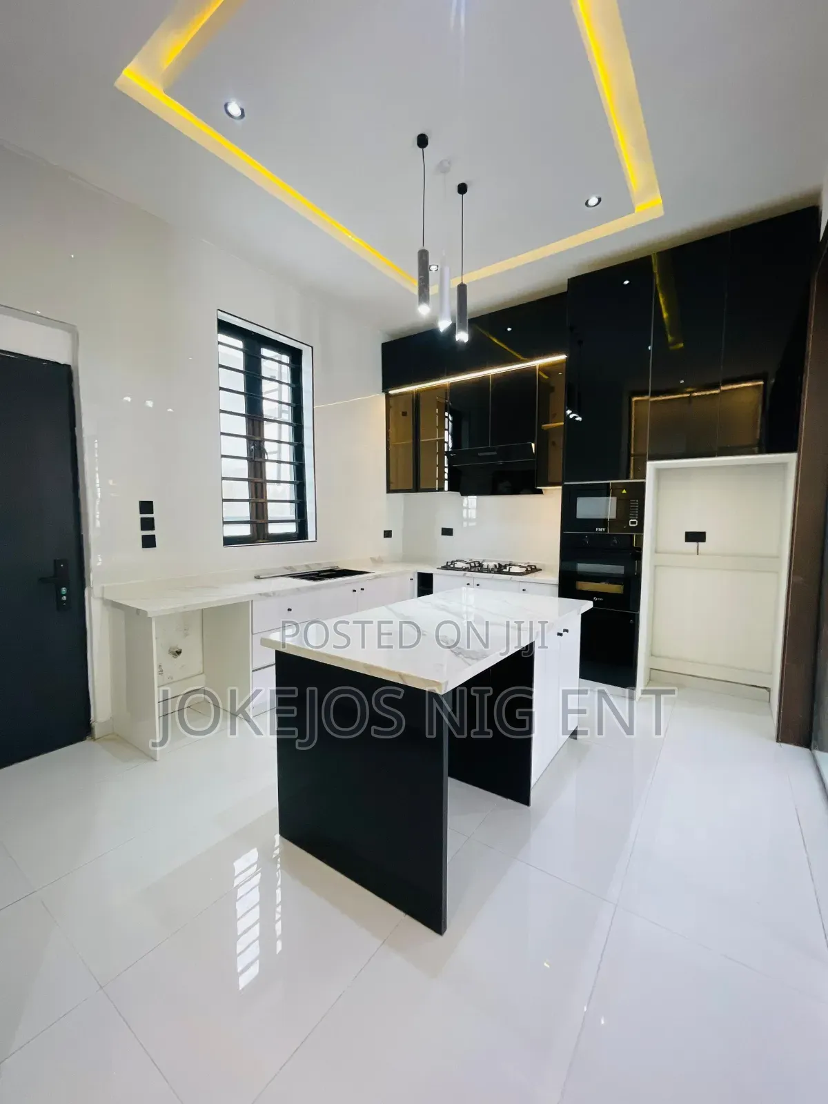 4bdrm Duplex in Ajah Lekki Lagos for sale